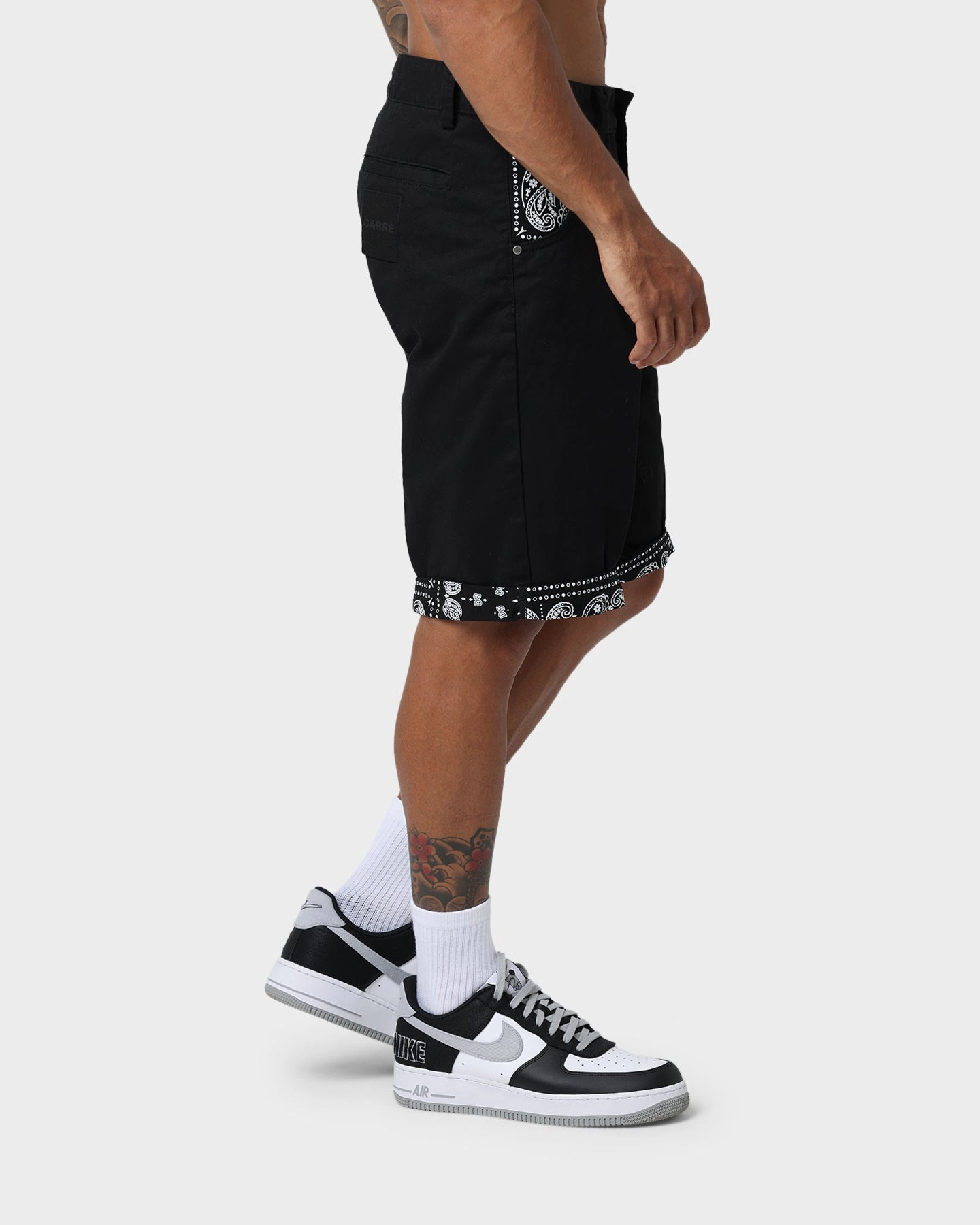 Sporty Layer Look Comfy Apparel Carre Bandana Ultra Chino Shorts Black