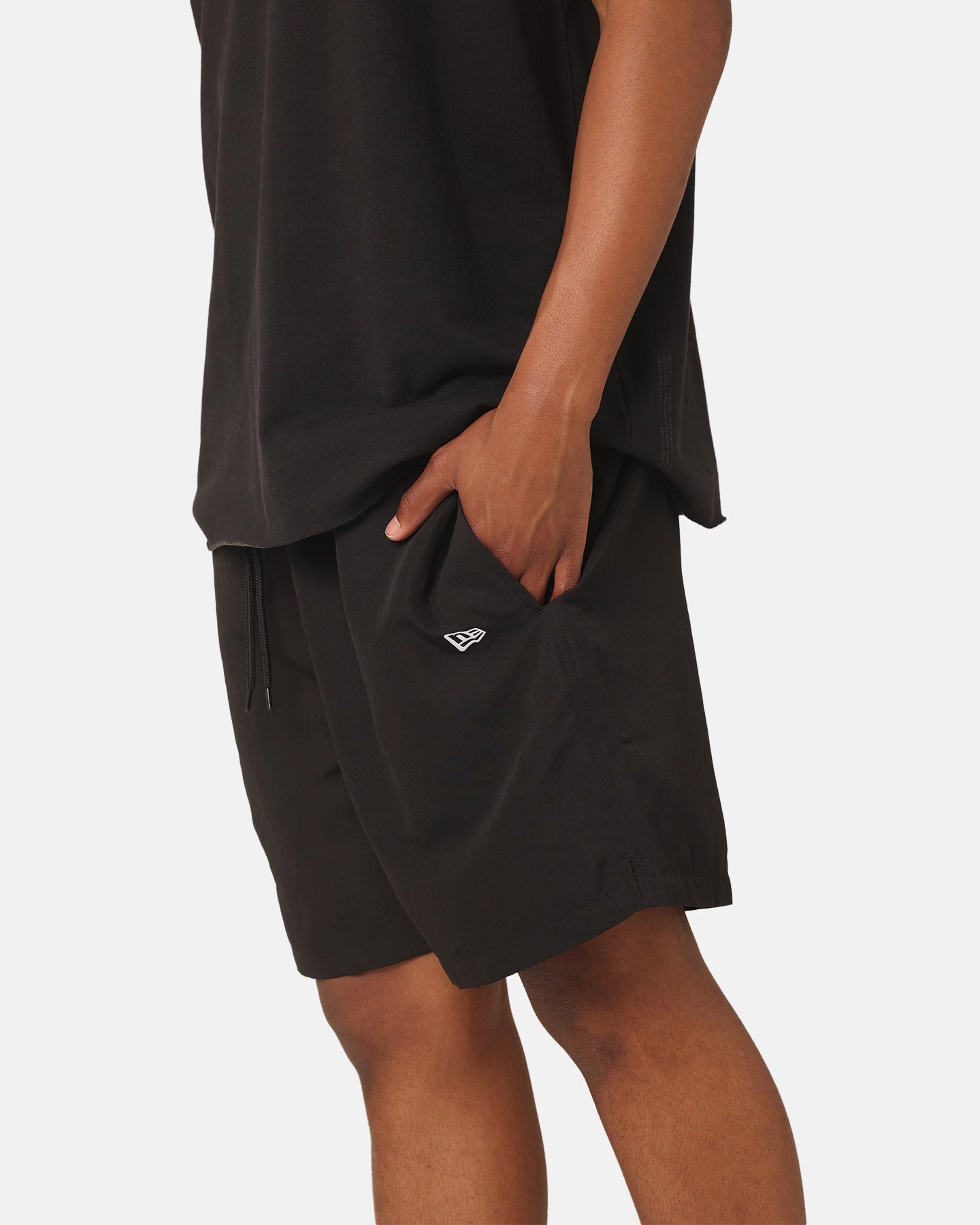 Snag Free Zipper stretchy design New Era Las Vegas Raiders Woven Shorts Black