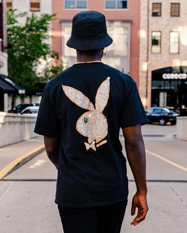 HUF X Playboy VVS Logo T-Shirt Black anti static Slim Fit Cut