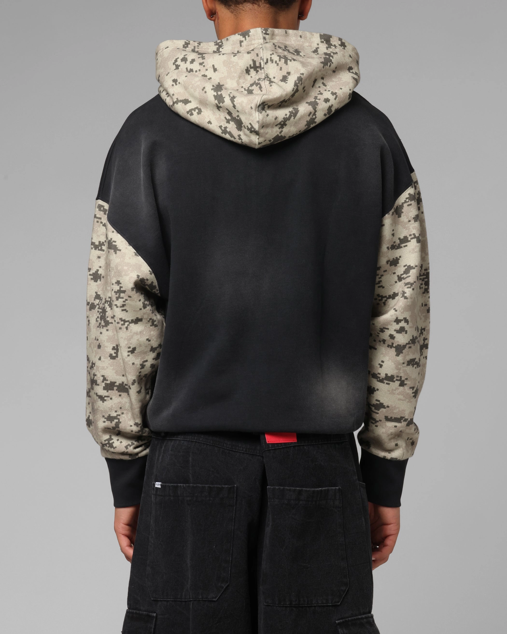 Stretchable Loiter Cosmos Hoodie Black/Camo