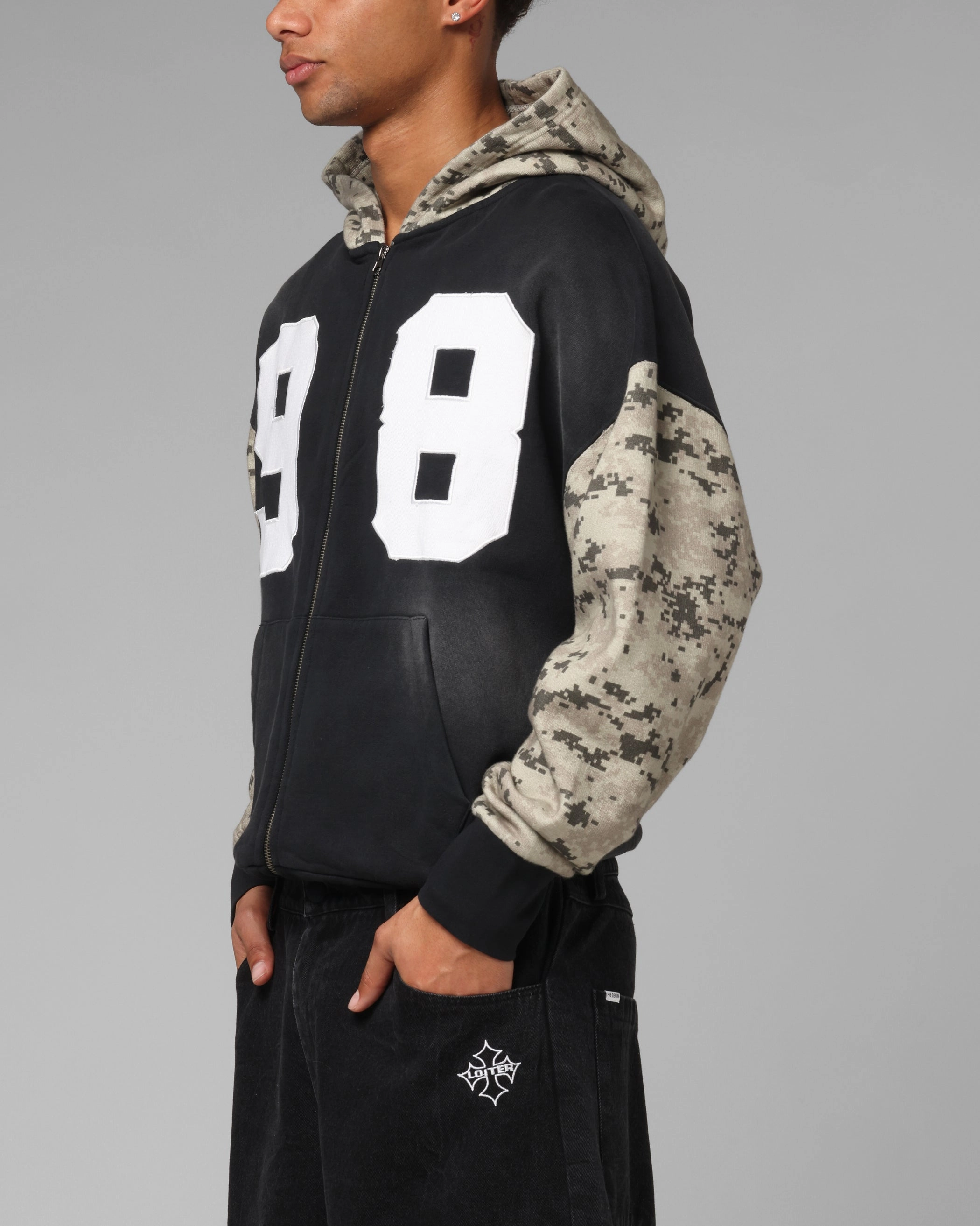 Comfortable Shield Windproof Outer Layer Loiter Cosmos Hoodie Black/Camo