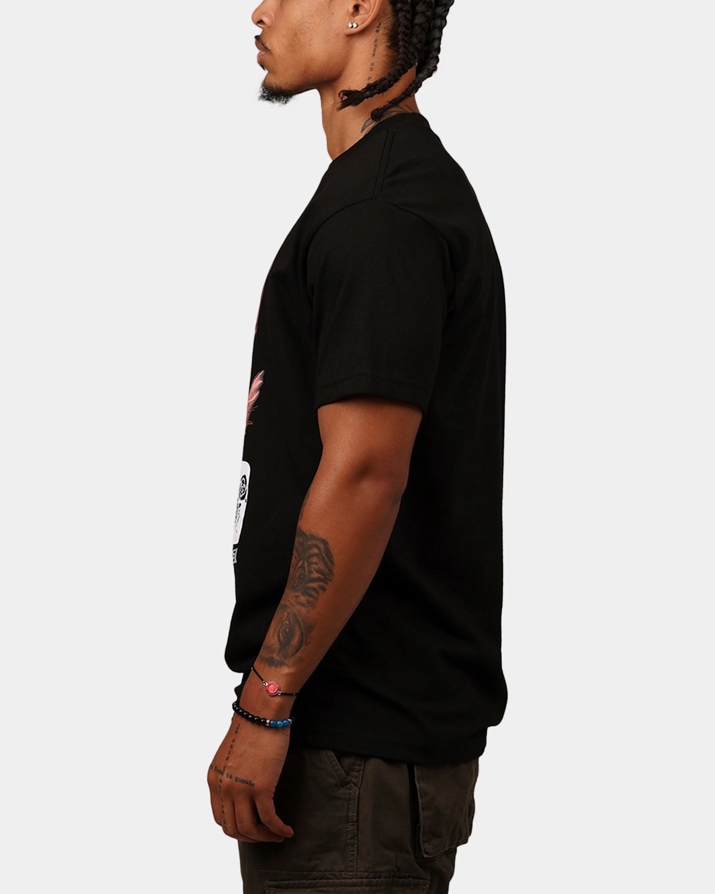 Comfortable All Day Wear Wide Neck Opening Hypland X Attack On Titan Erin Titan T-Shirt Black