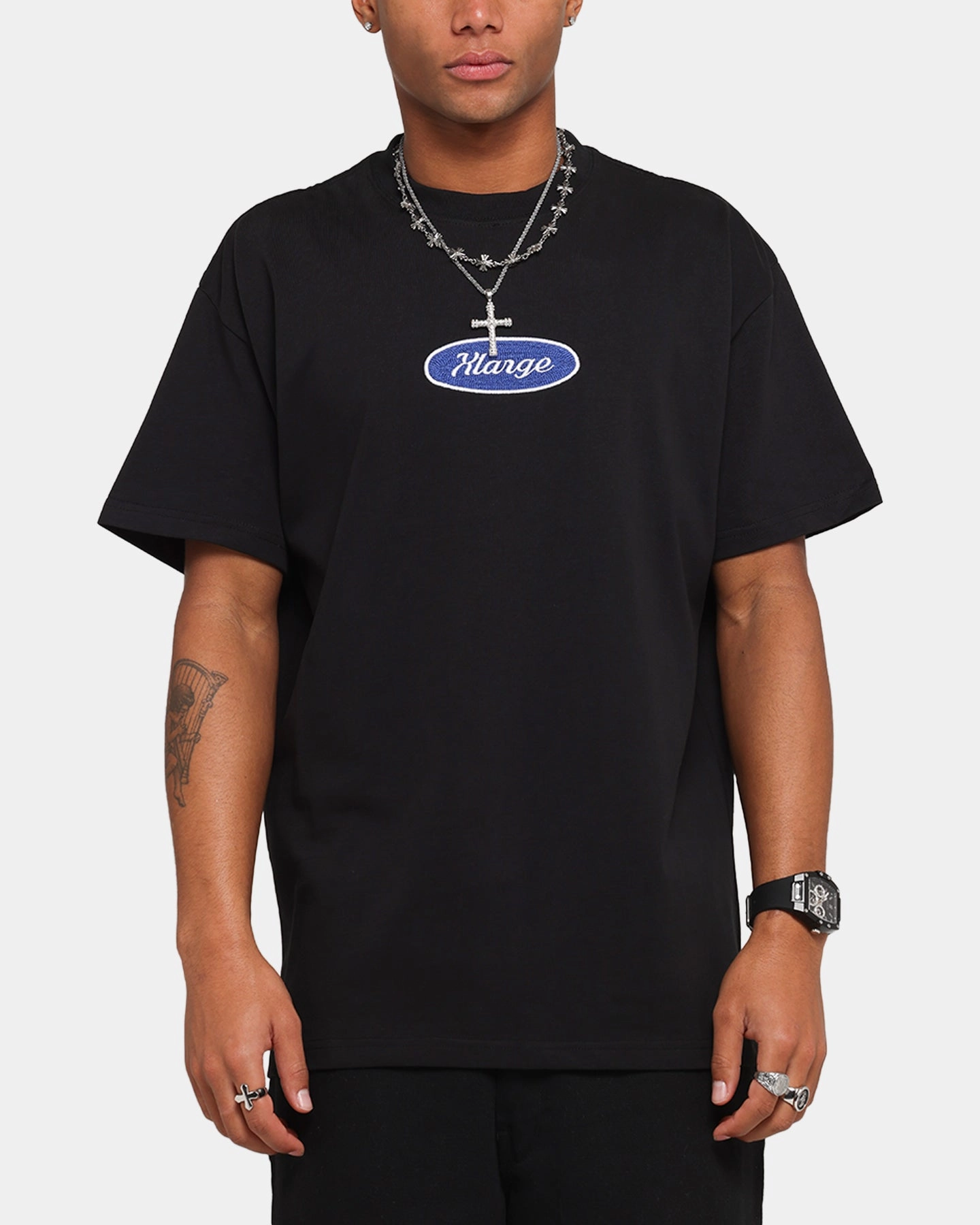 X-Large Oval Script T-Shirt Black Sun Protection City Outfit