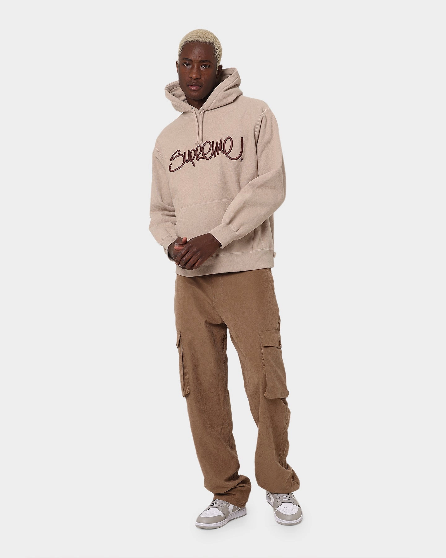 Relax Shell Supreme Raised Handstyle Hoodie Brown
