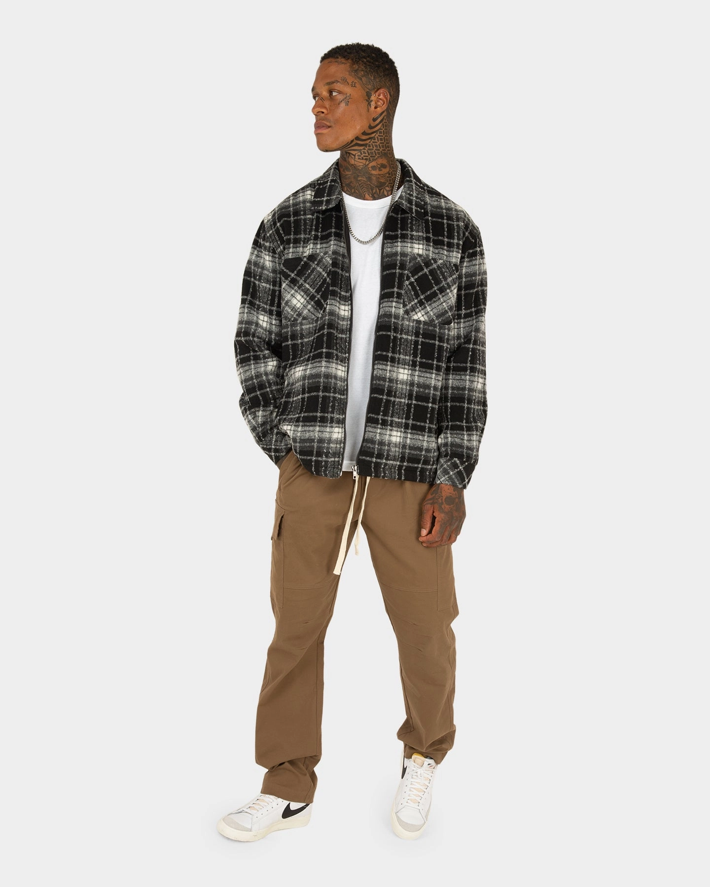Multi Pocket suitable for photography XXIII Vitus Zip Up Flannel Shacket Black/White