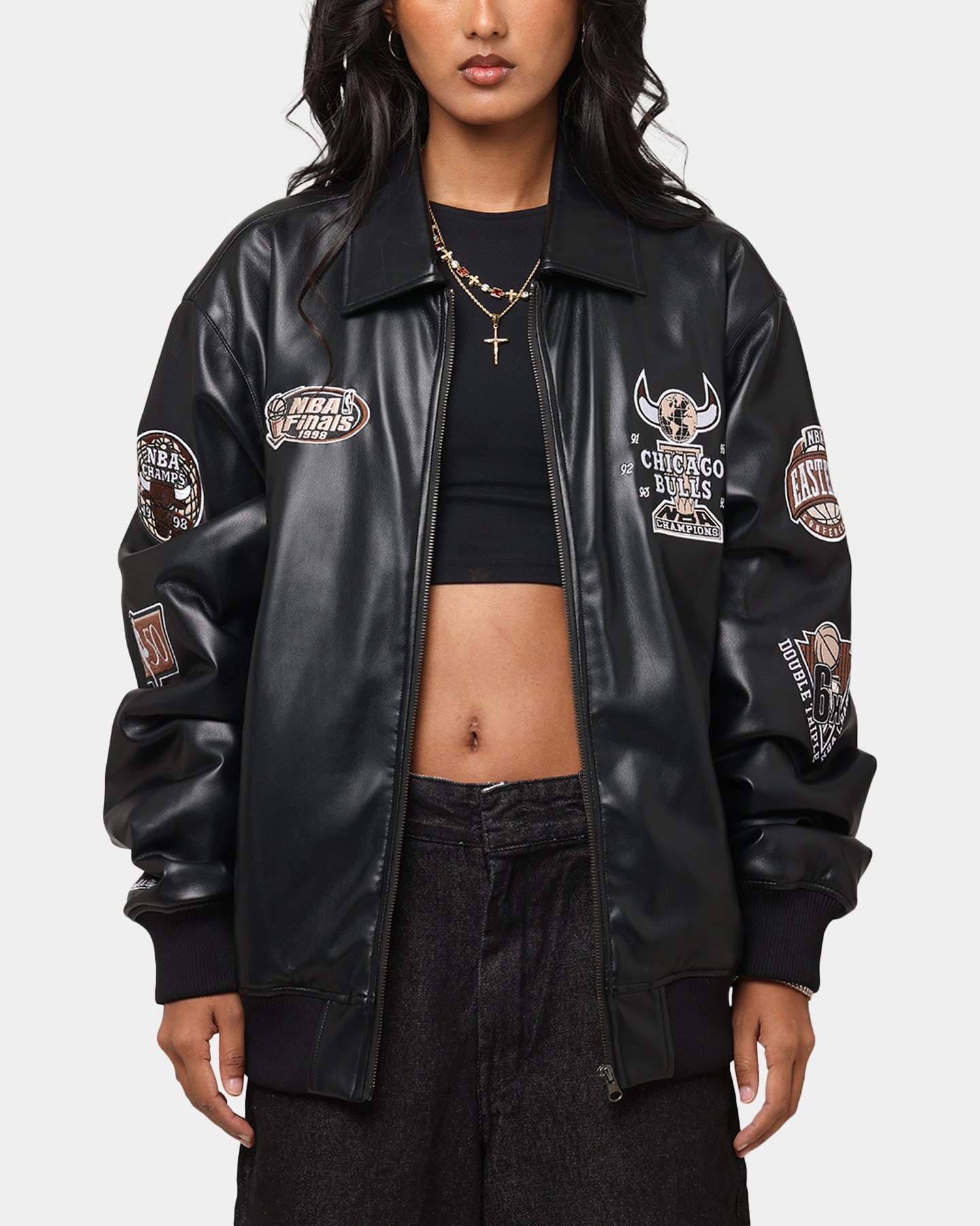 Pub Mitchell & Ness Chicago Bulls 6 Time Jacket Black