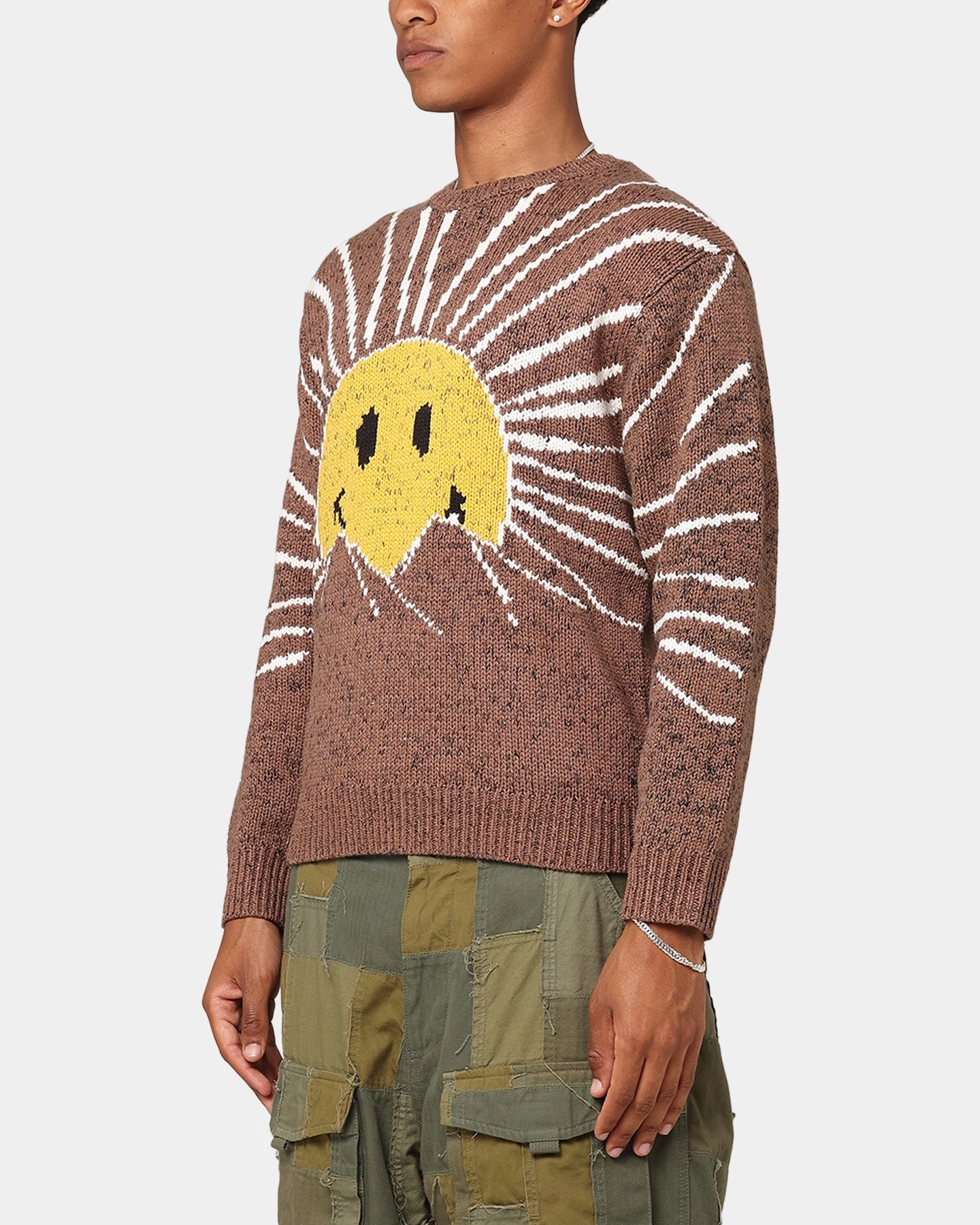 Market X Smiley Sunrise Sweater Acorn Travel Street Style