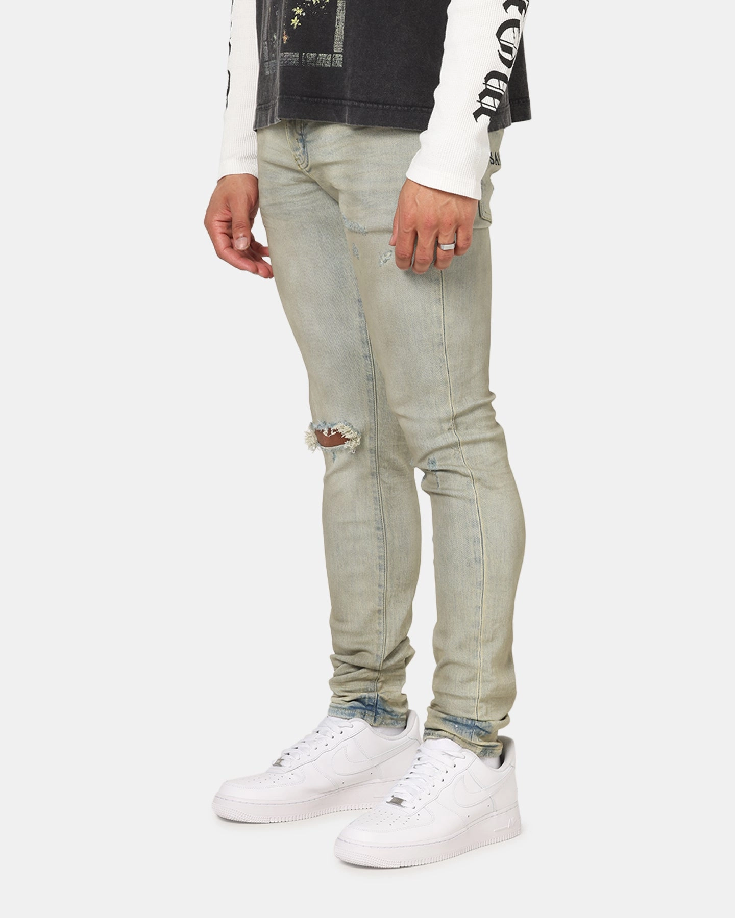 Saint Morta Dynasty Dirty Distressed Jeans Dirty Denim Minimalist Style Family Style Comfy Seasonal piece