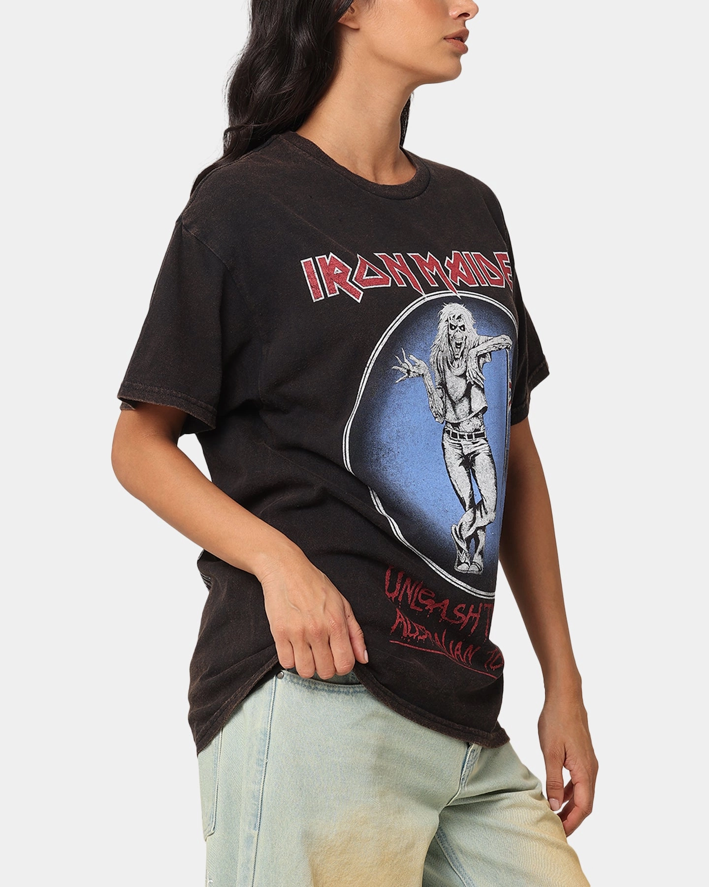Perfect For Relaxing Iron Maiden Unleash Tour Vintage T-Shirt Black Vintage