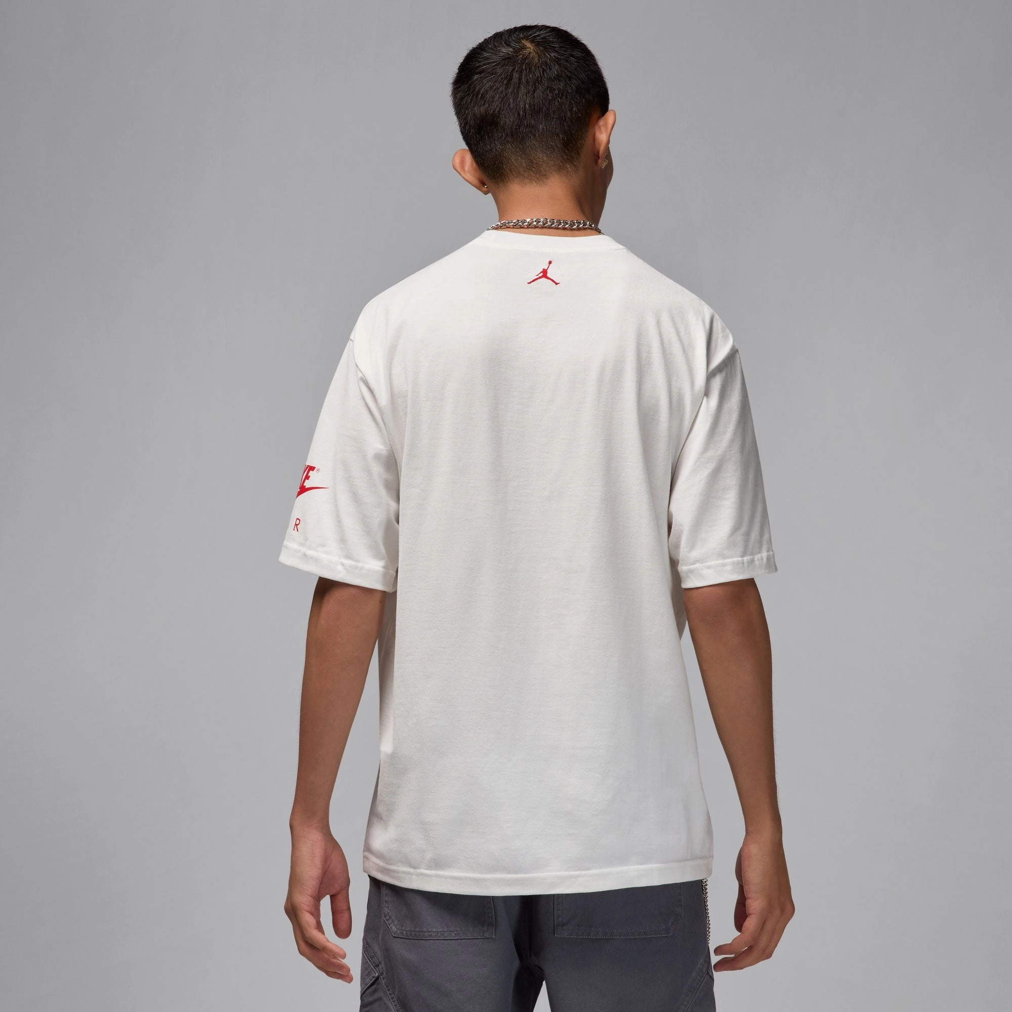 Jordan 1985 SS Crew T-Shirt 'Summit White' Fresh Outfit