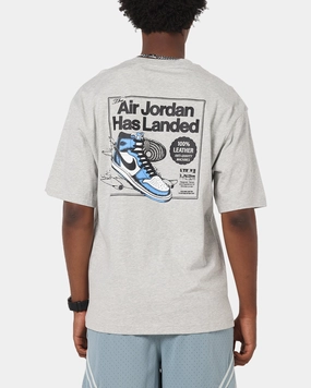 Jordan AJ1 North Carolina T-Shirt Grey Heather/White Universal Silhouette Slim fit clothing