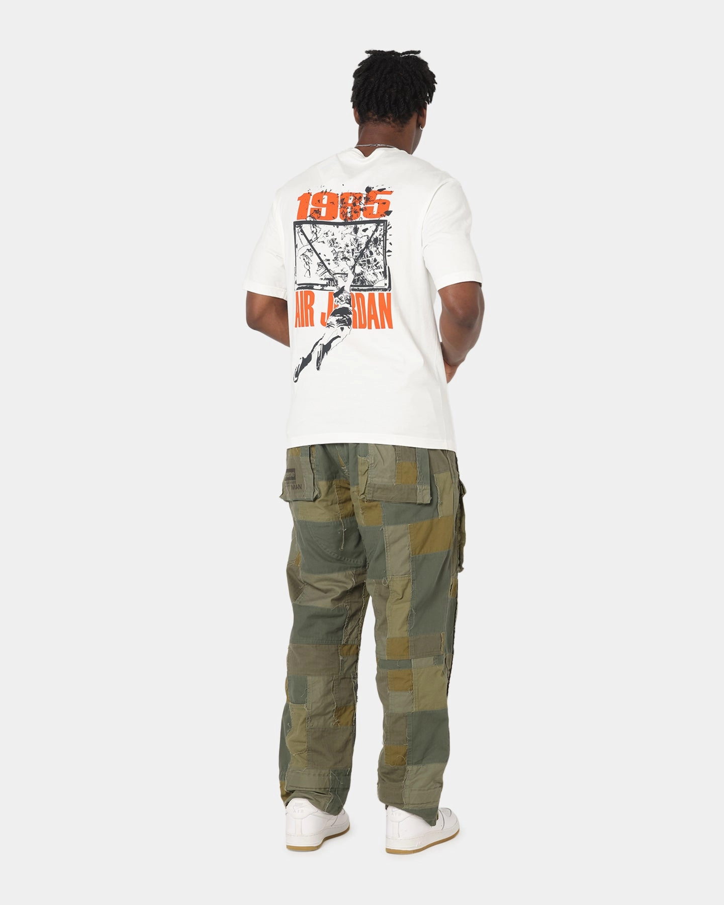 LayeredSleeveConstruction Jordan Brooklyn Shattered Back Board Oversized Graphic T-Shirt Sail