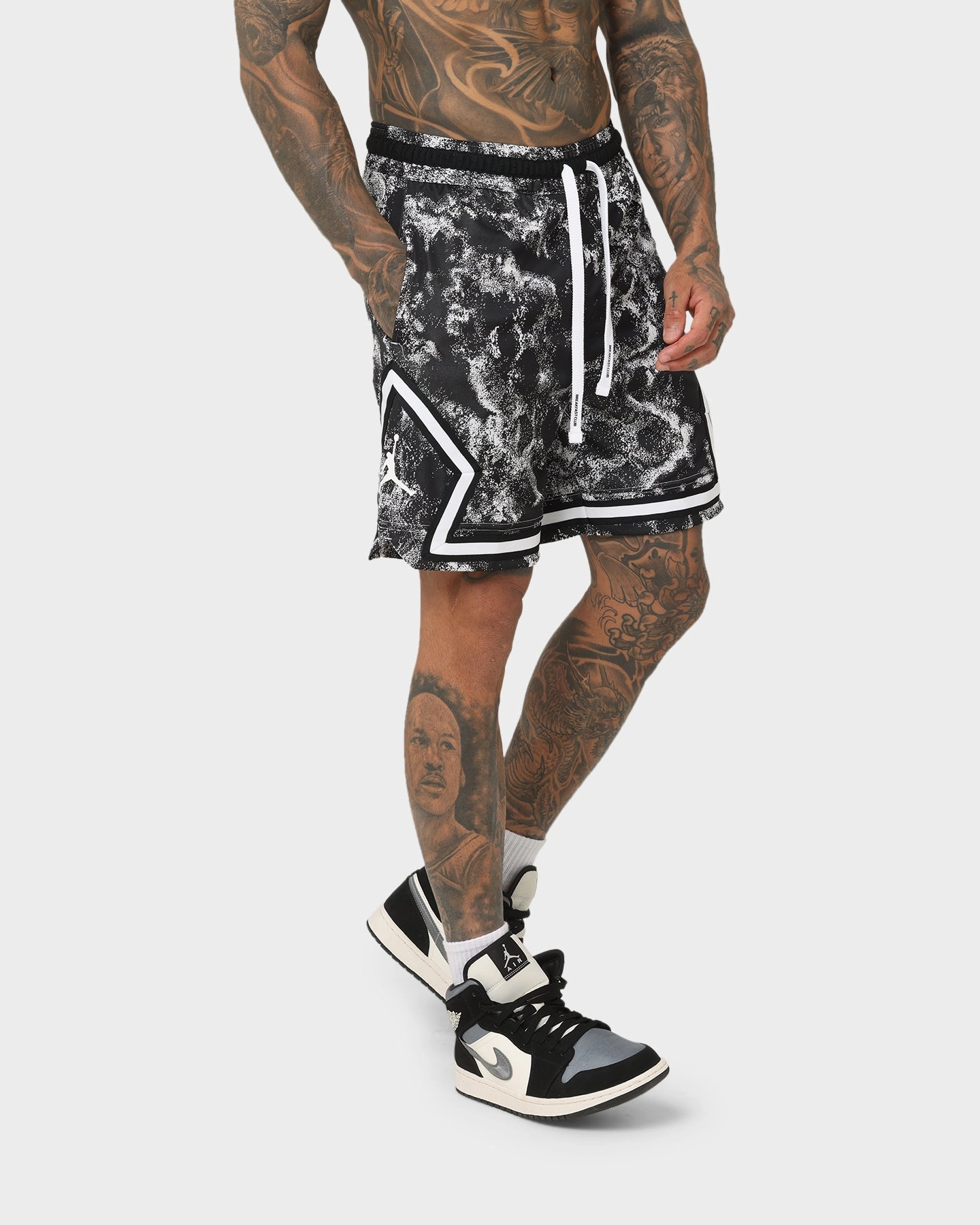 Four Way Stretch Fabric Jordan Dri-FIT Sport Diamond Shorts White/Black