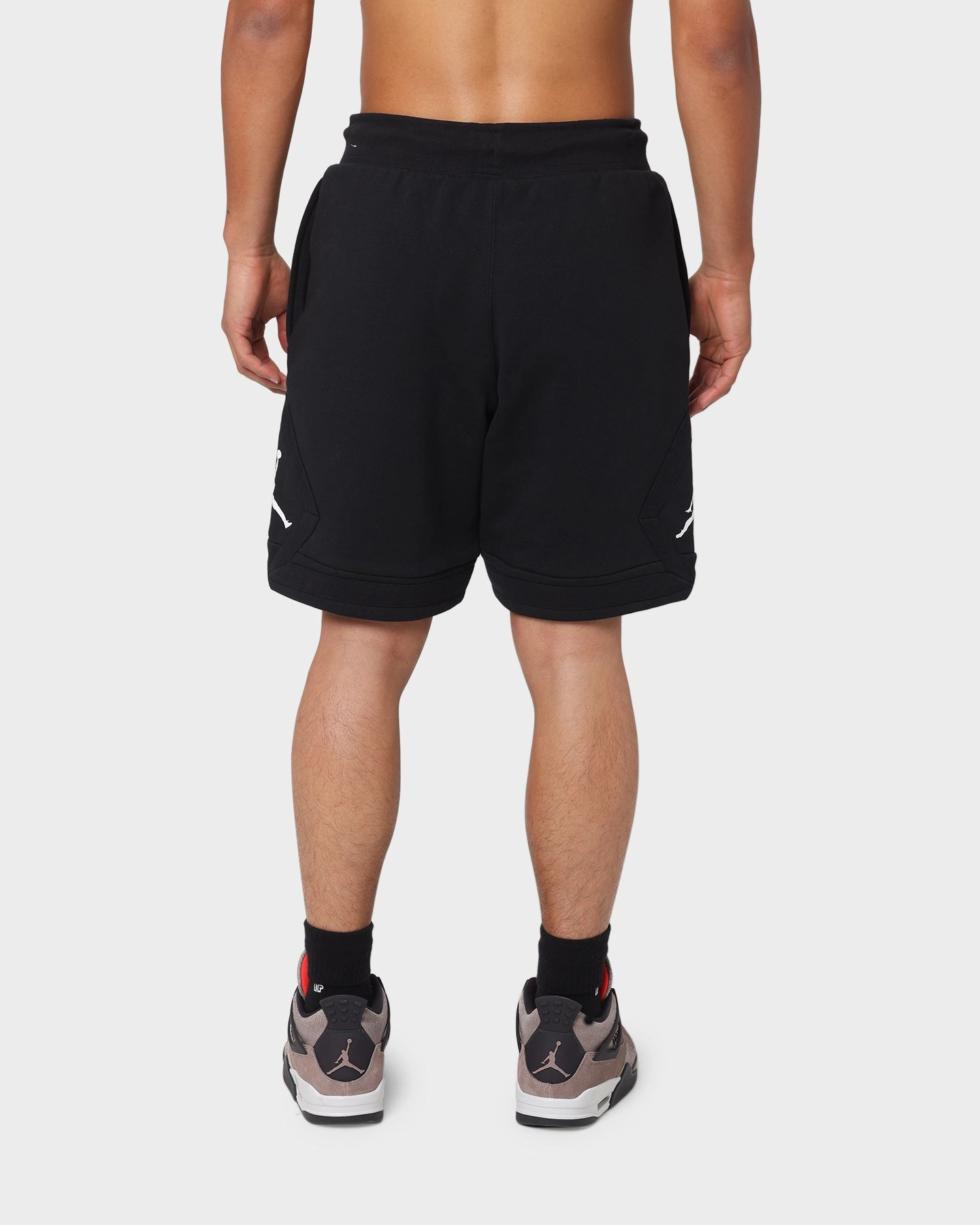 fashion industry Jordan Essential Fleece Diamond Shorts Black/White