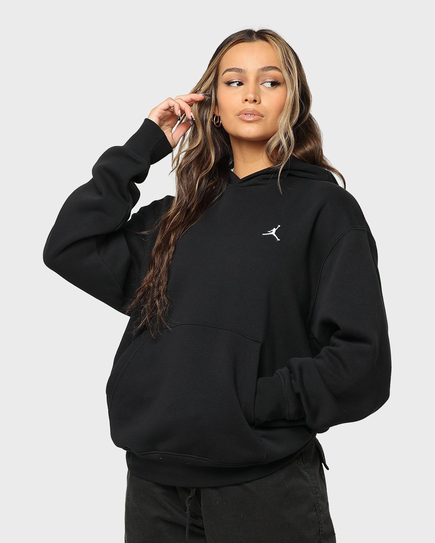 Jordan Essential Fleece Pull Over Hoodie Black/White Secure Closures