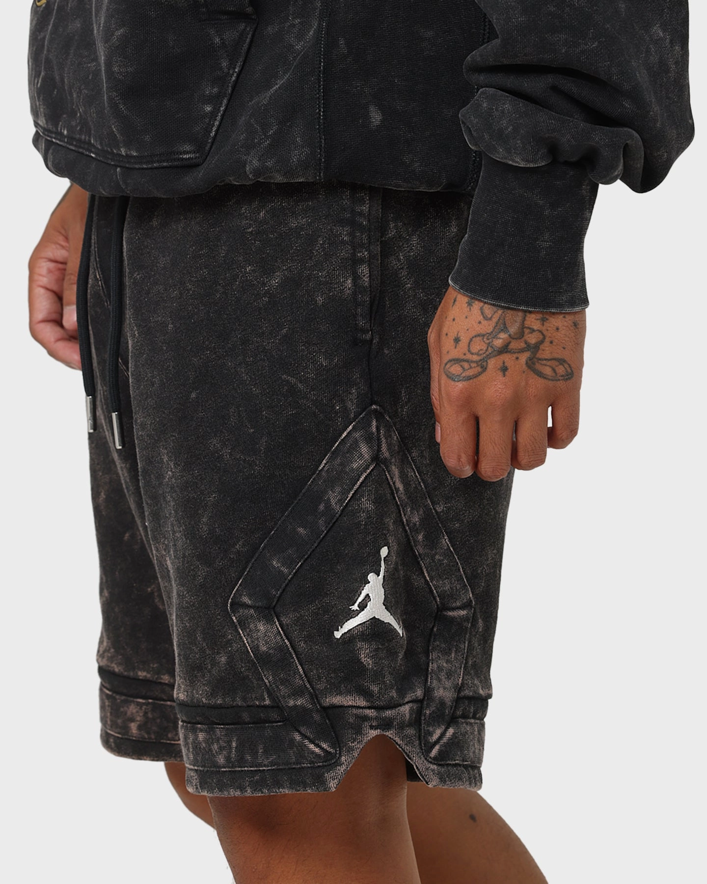 City Look transportation industry Jordan Essential Statement Washed Fleece Shorts Black/Sail