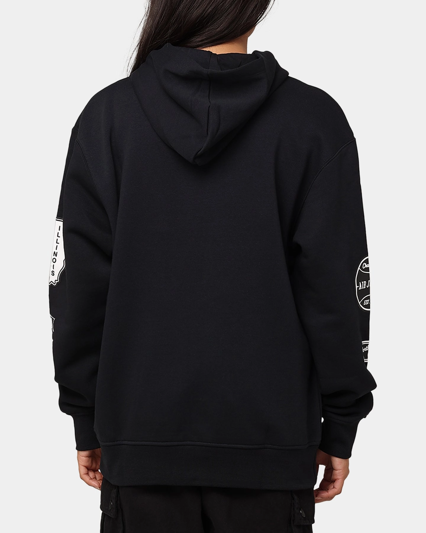 Jordan Essentials Fleece Pullover Hoodie Black/White Jump