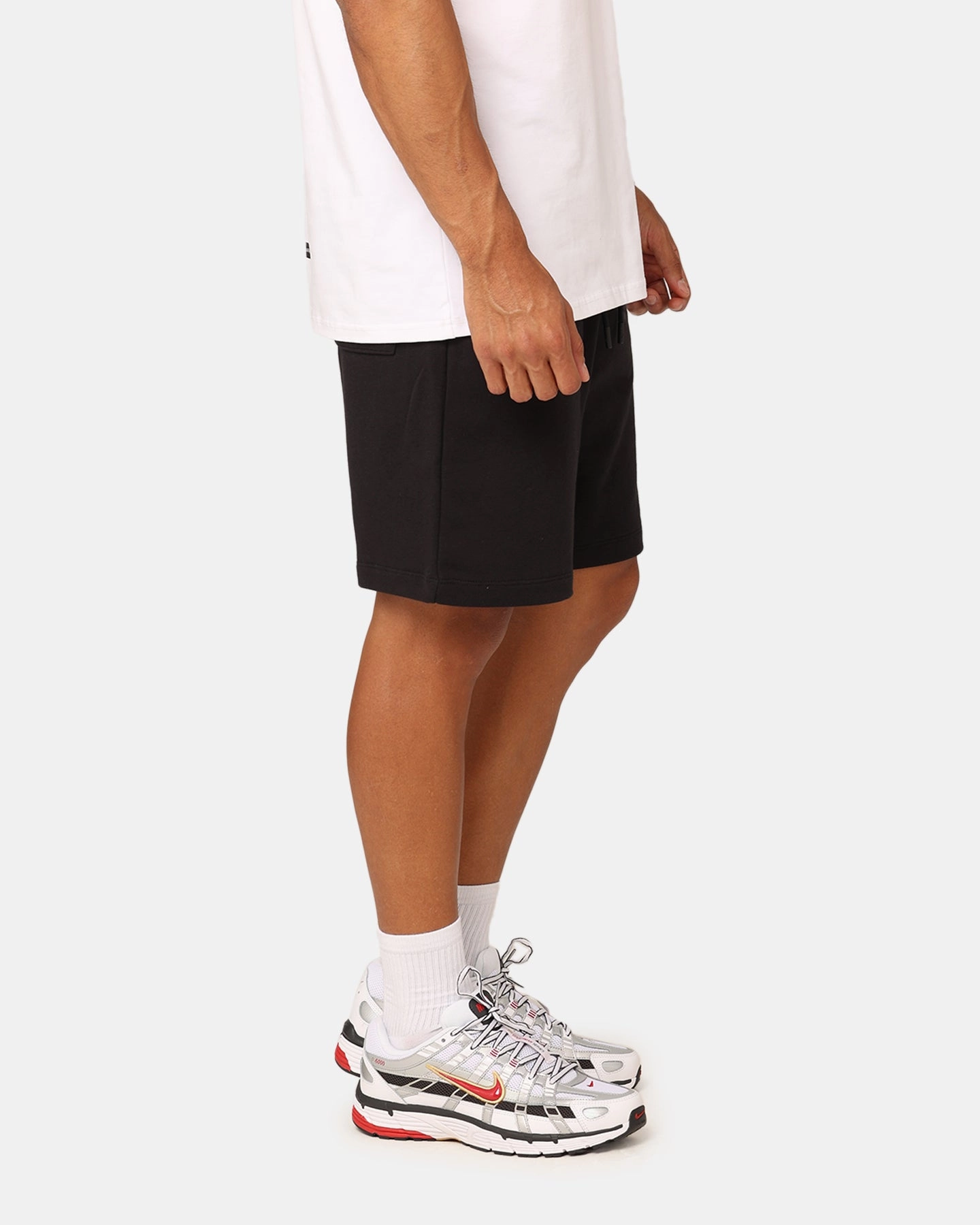 Jordan Essentials Fleece Shorts Black/Black/White Modern Look