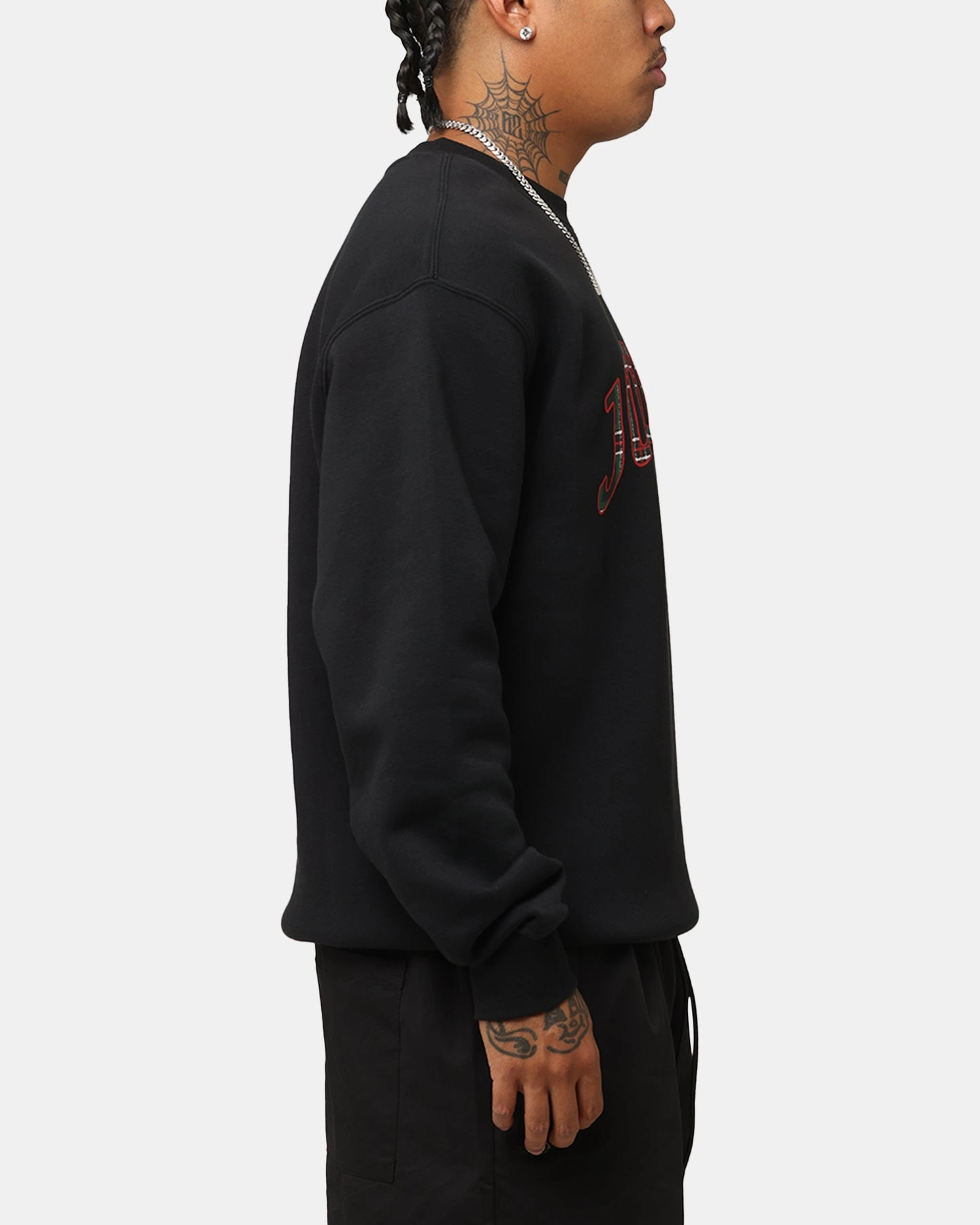 Eco Friendly Dyed Fabric Jordan Essentials Holiday Fleece Crewneck Black/Sail