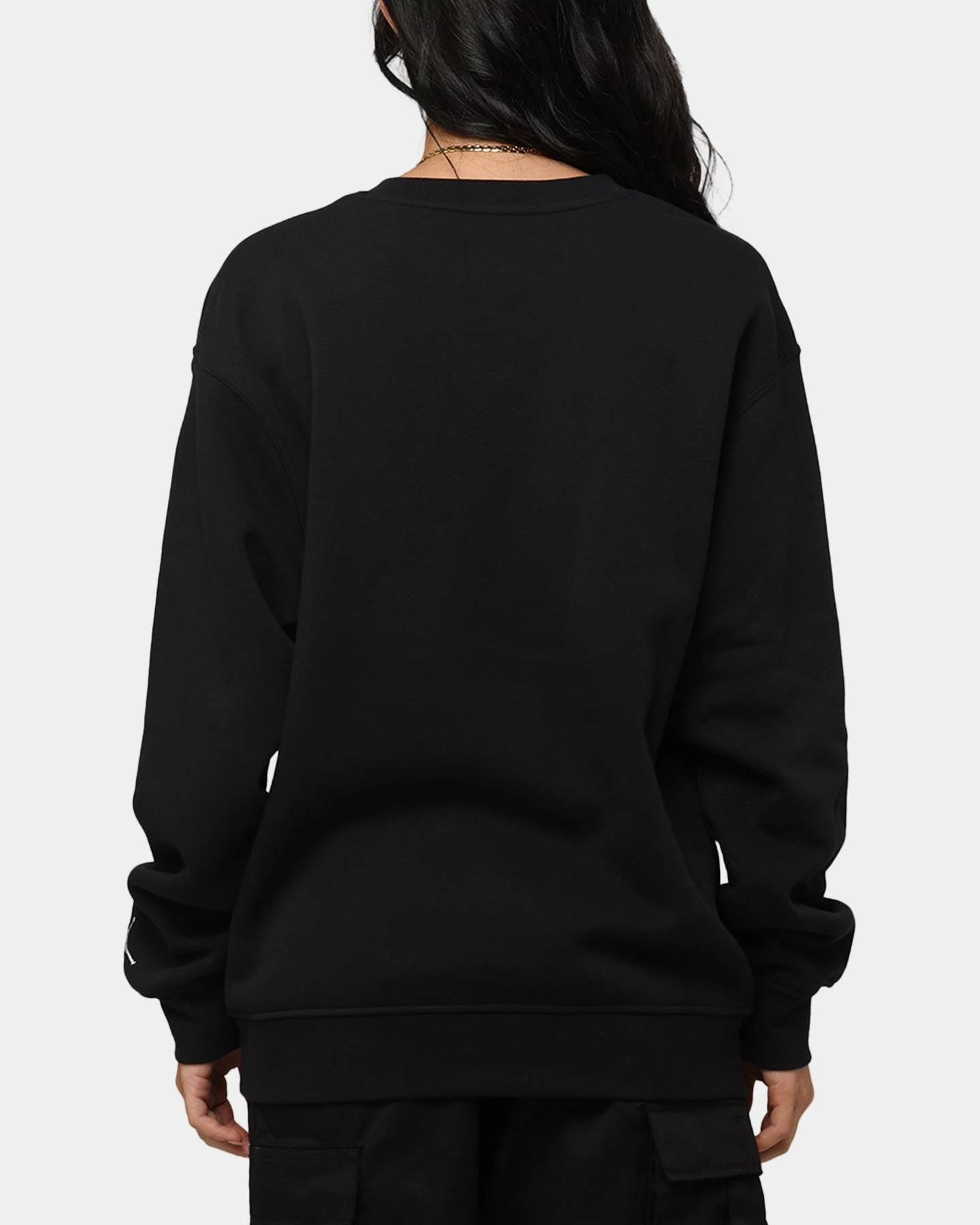 Jordan Essentials Holiday Fleece Crewneck Black/Sail Ripstop Technology AntiStatic Lining