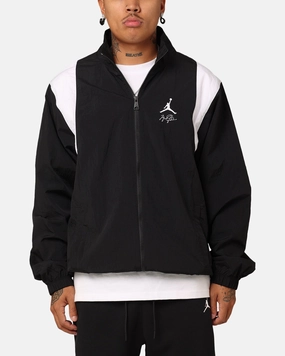 Jordan Essentials Jacket Black/White Account snag resistant