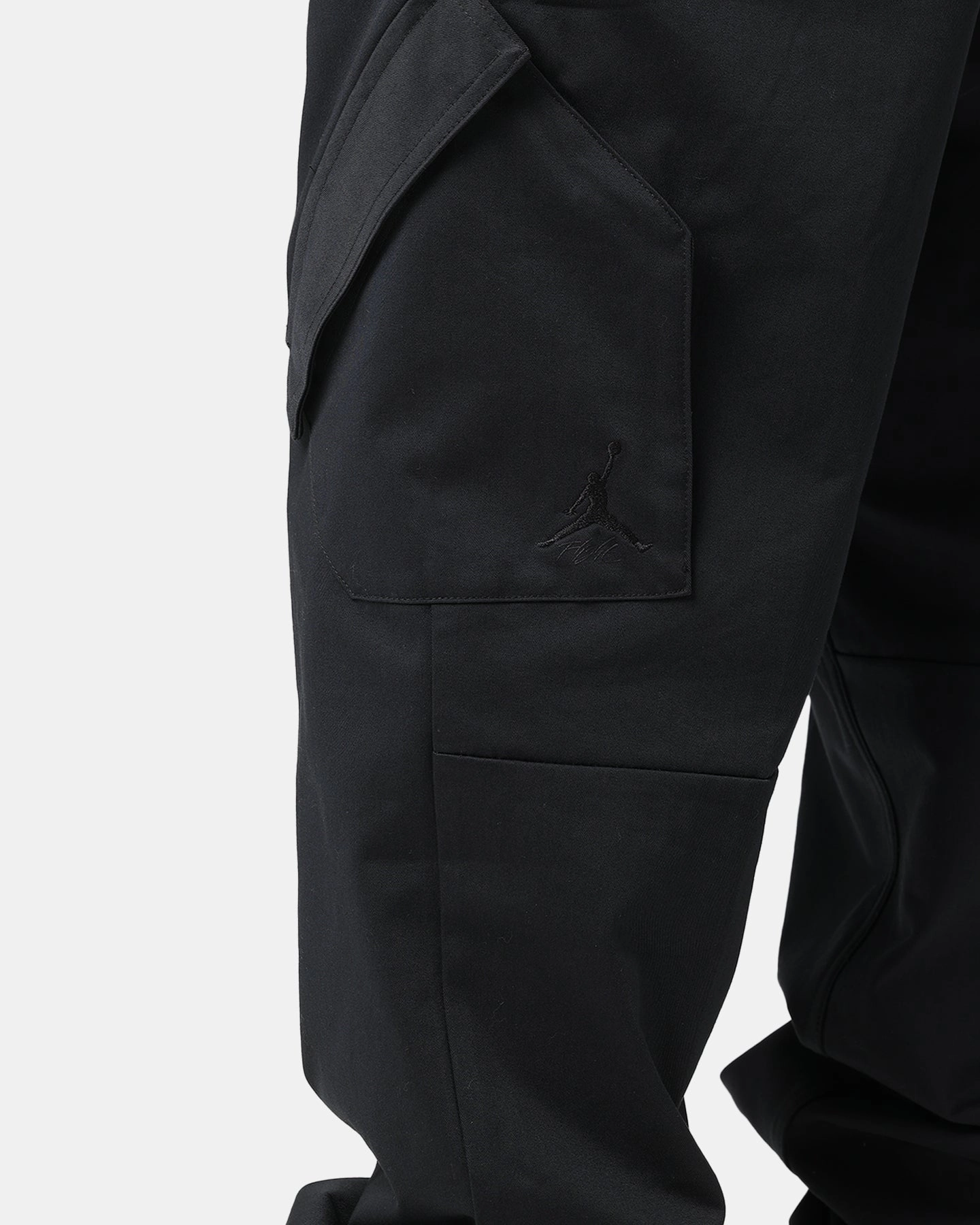 Modern Cut Organic Cotton Blend Jordan Essentials Statement Chicago Pants Black