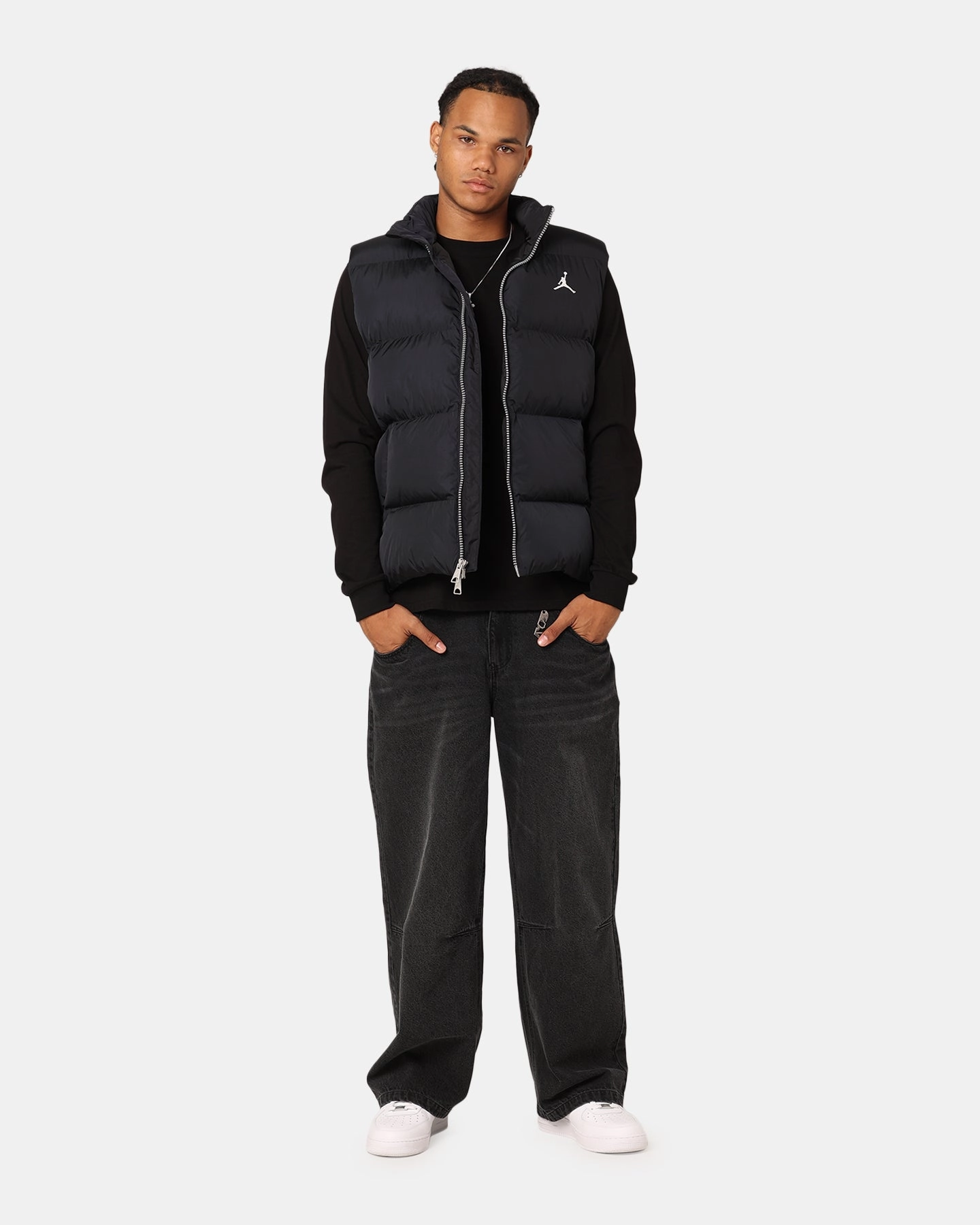weekend Jordan Essentials Statement Eco Vest Black/Sail