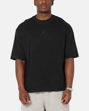 proper length Cool Comfort Jordan Flight Essentials Oversized Crewneck T-Shirt Black/Black