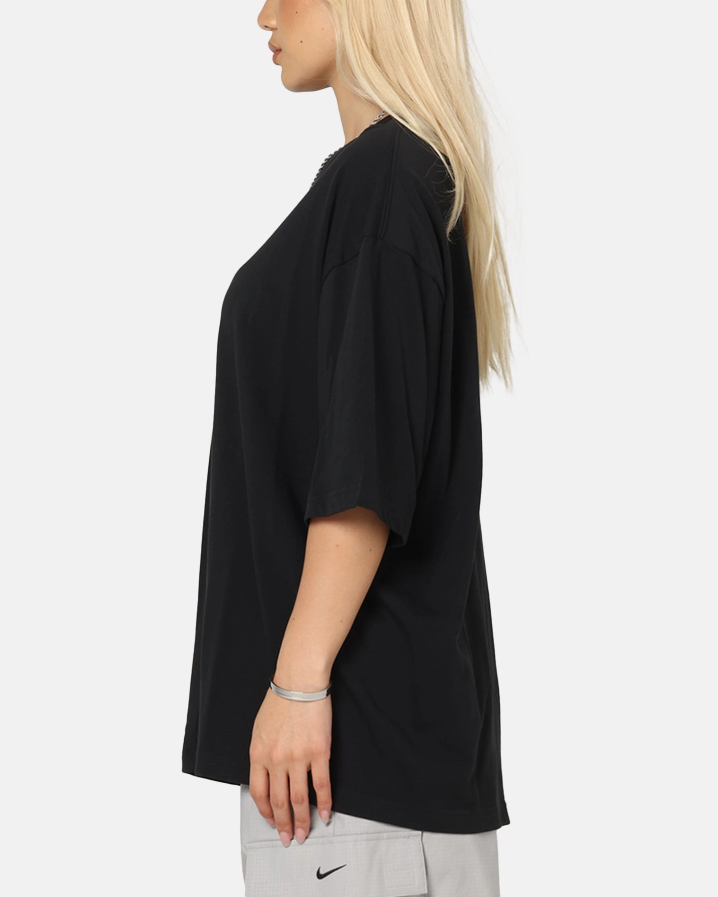 Jordan Flight Essentials Oversized Crewneck T-Shirt Black/Black Sporty Comfort Wear Minimalist Design