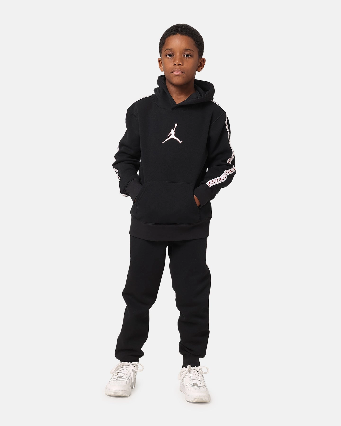 Wrinkle Resistant Jordan Kids' Baseline Pullover Hoodie Black