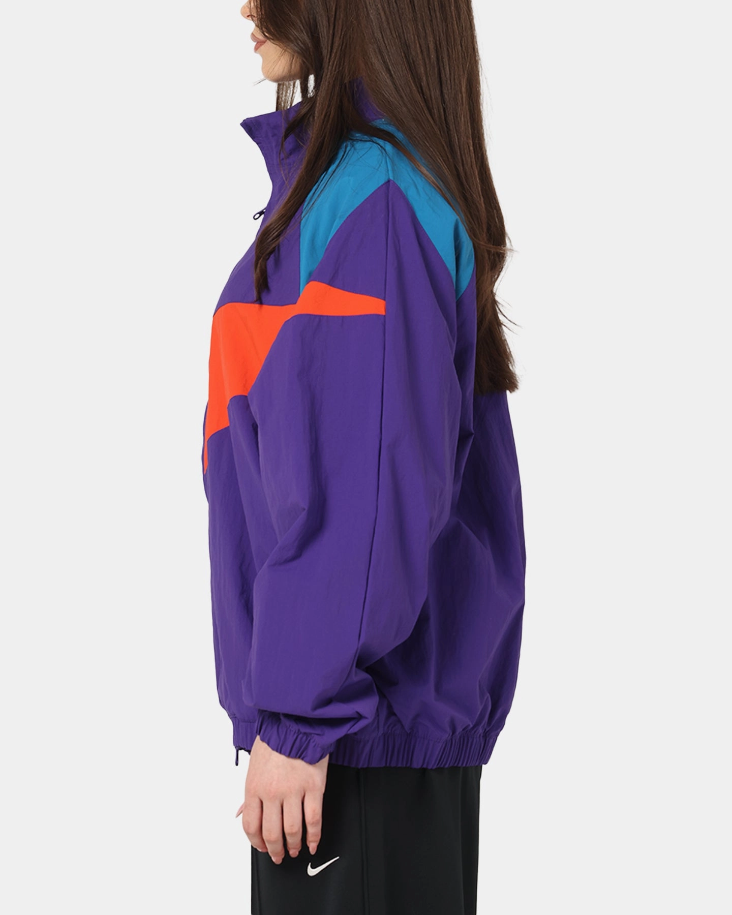 Nike Women's Sportswear Logo Oversized Woven Jacket Court Purple Skill