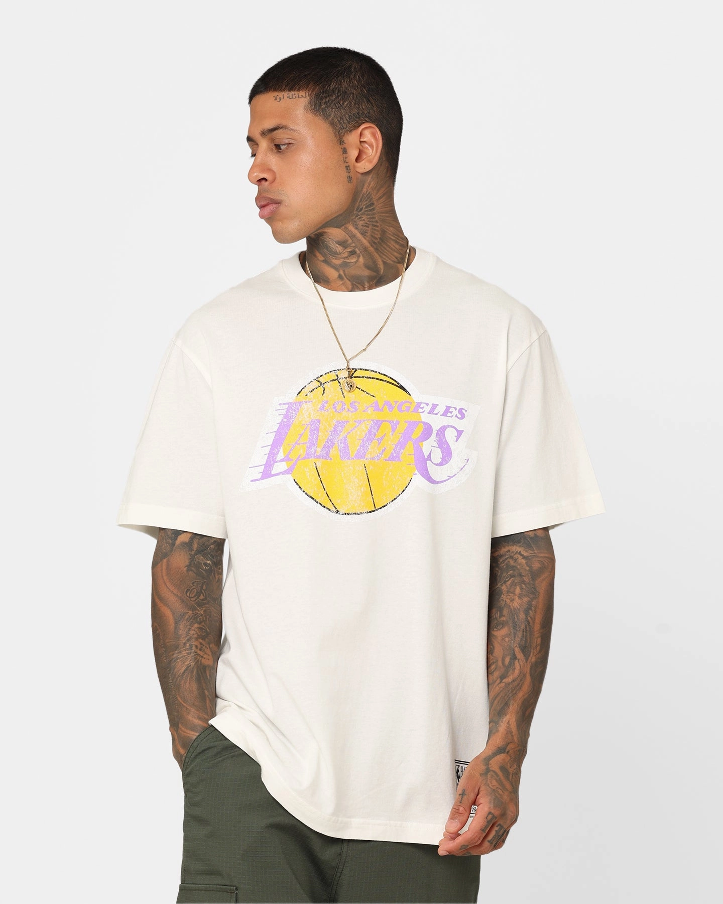 Chill Style Microfiber Blend Mitchell & Ness Los Angeles Lakers Oversized Logo T-Shirt Vintage White