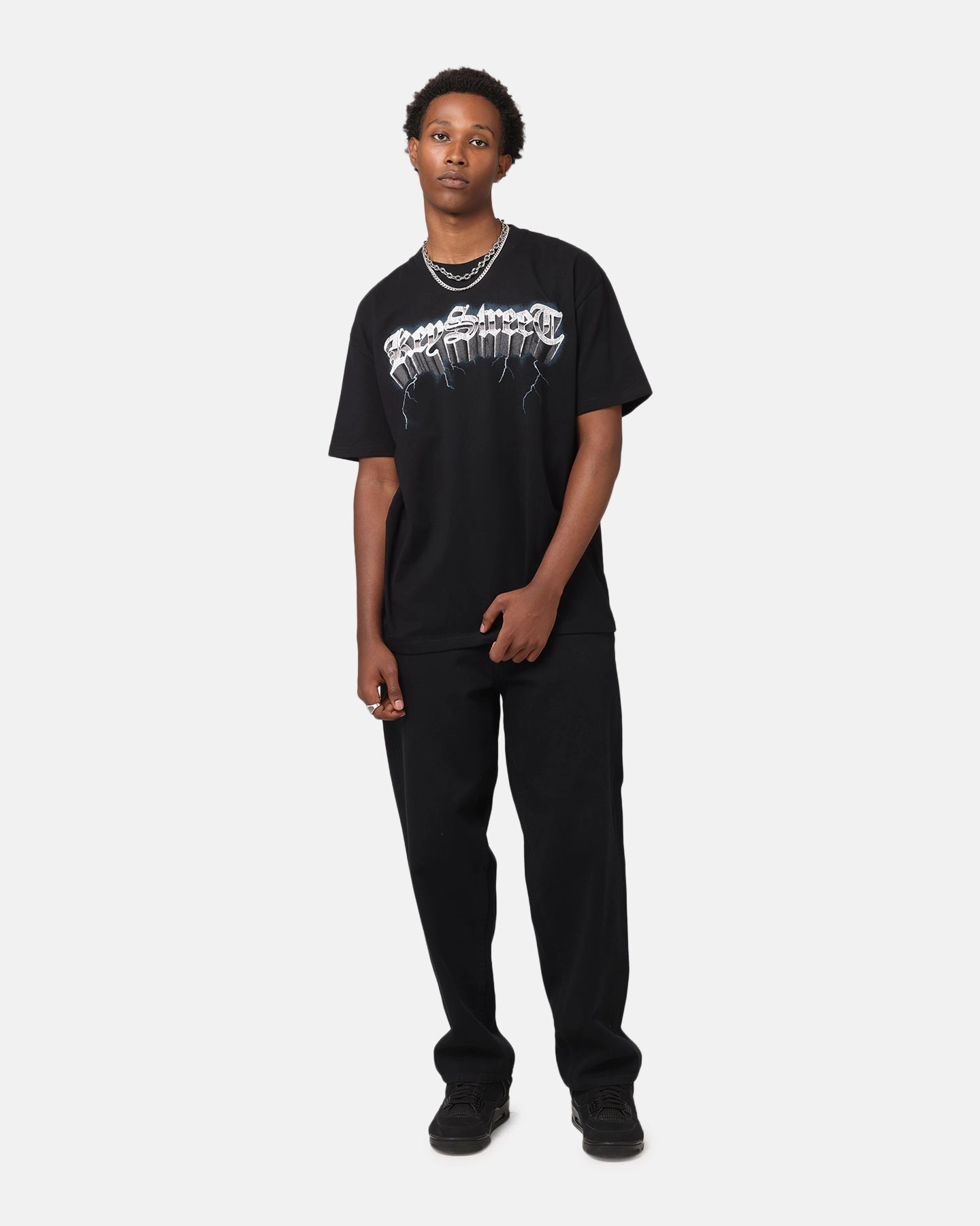 Yoga flexibility Tagless Design Key Street Mini Truck Vintage T-Shirt Black