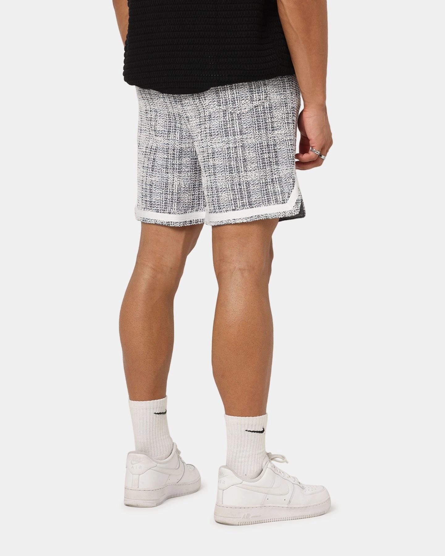 XXIII Textured Ball Shorts Navy/Cream stretchy fabric Easy Movement