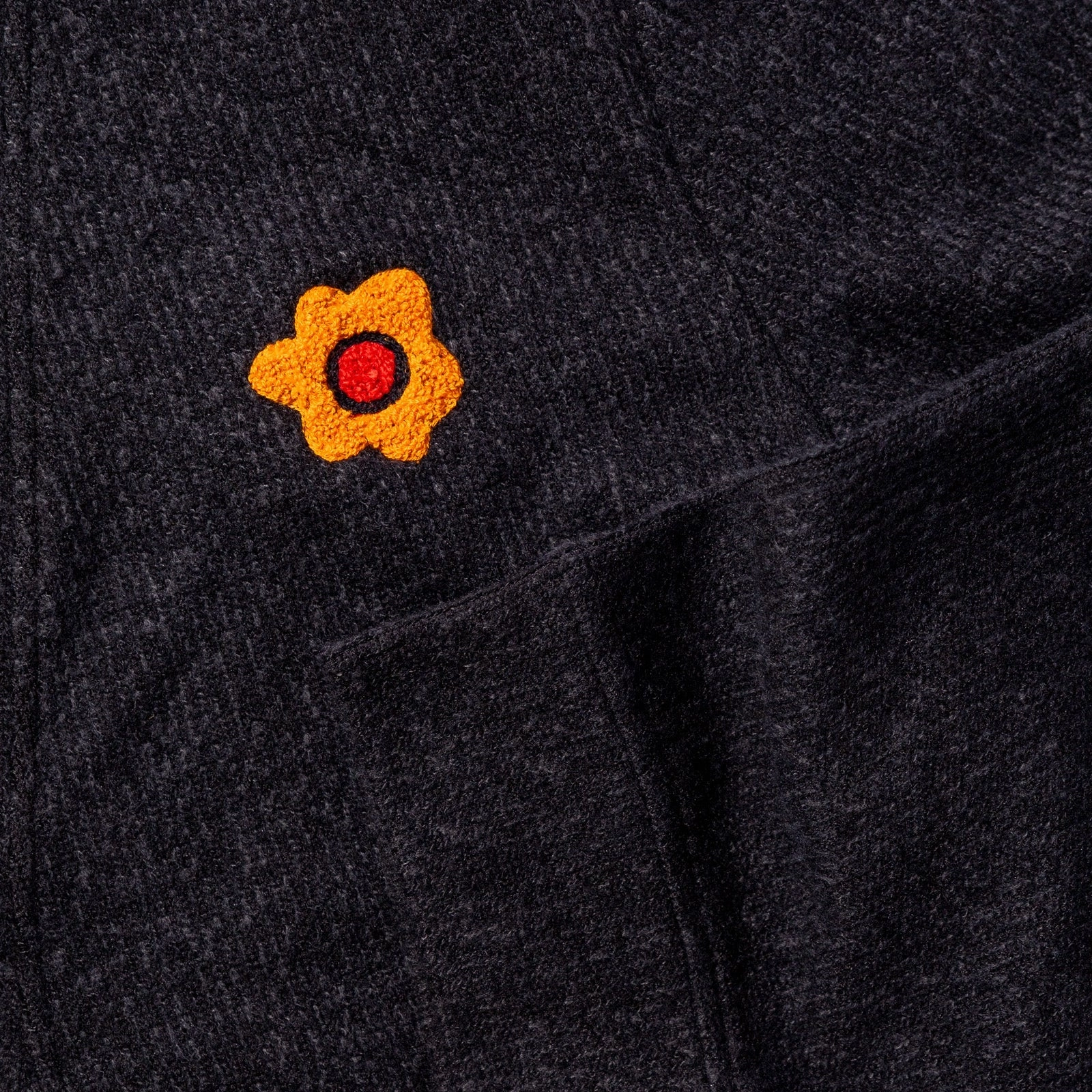 Kingsrowe Buttercup Cardigan 'Black' Breathable Essential Fit