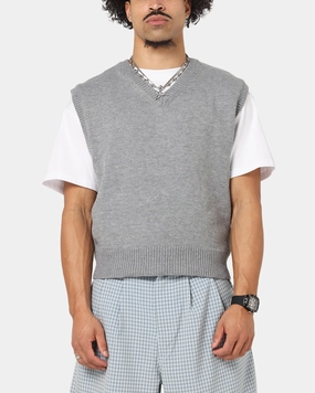XXIII Cropped Sweater Vest Grey Badge NonBulky Midweight Build