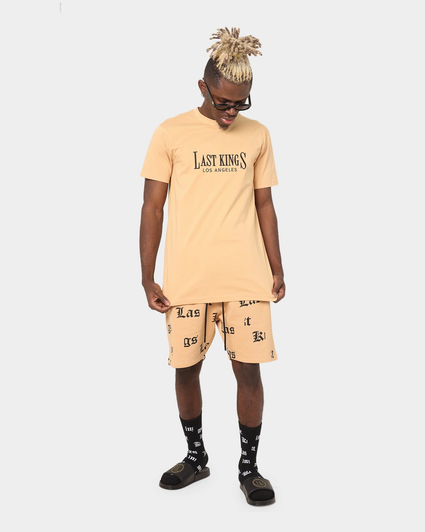 Last Kings Fragment Sweat Shorts Sand Secure Zipper Closure
