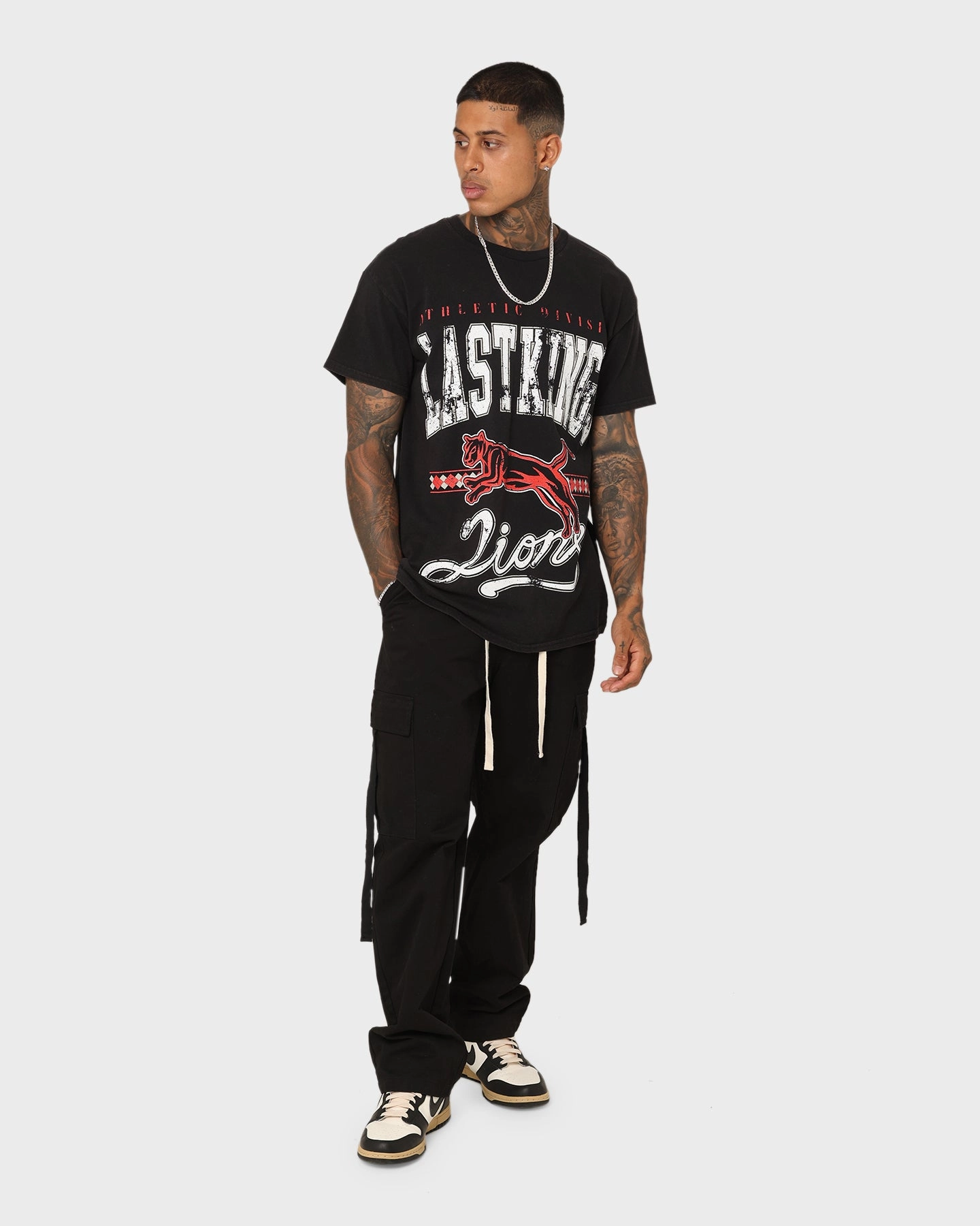 Chic Style Trend Last Kings Lions Vintage T-Shirt Vintage Black