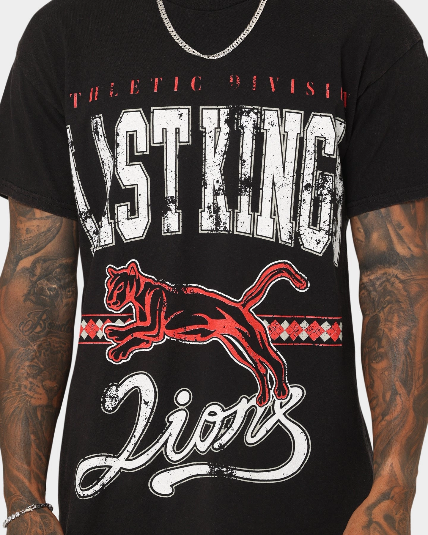 Last Kings Lions Vintage T-Shirt Vintage Black Classic Trend Look Simple Yet Cozy