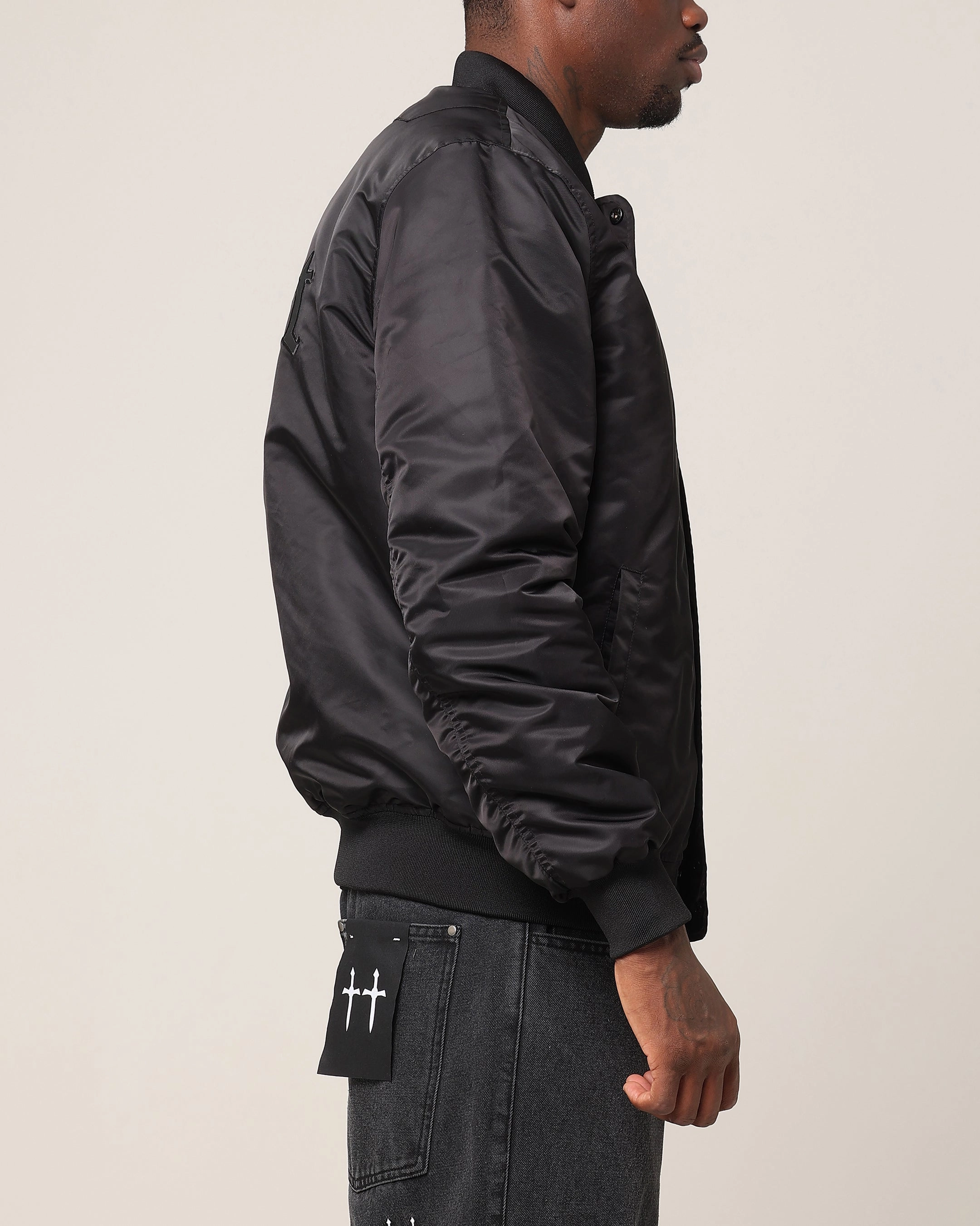 Quilted Stitching Saint Morta Cambronne V2 Bomber Jacket Black/Black