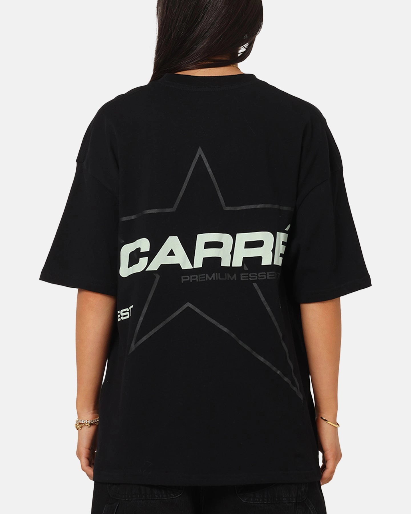Carre Outlined T-Shirt Black Classic Smart Trendy Look