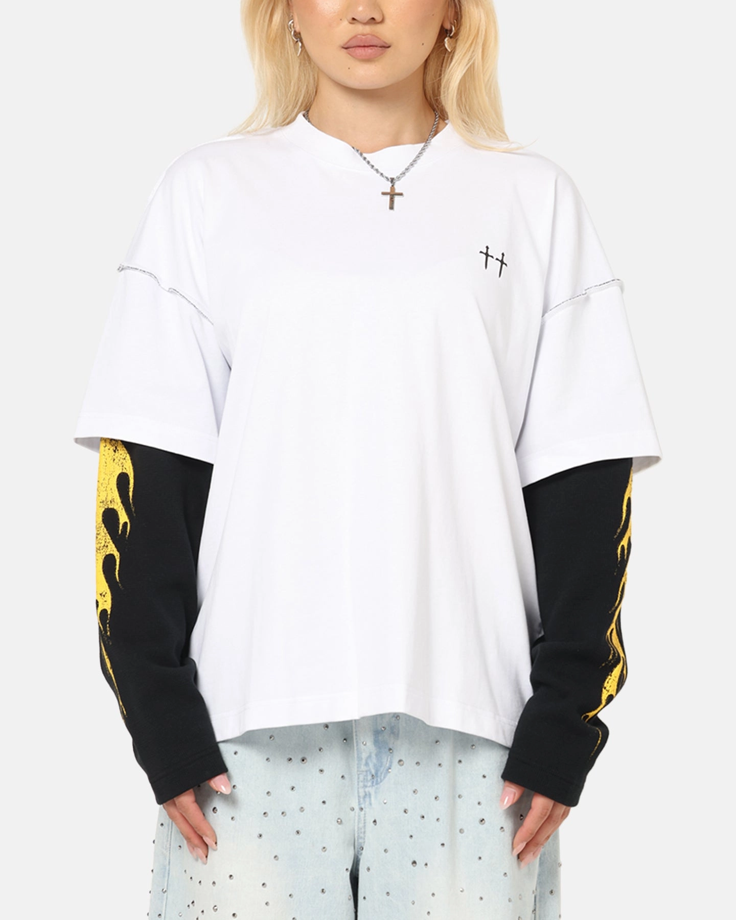 Saint Morta La Flame Long Sleeve T-Shirt White/Black Comfortable apparel Stylish Casual