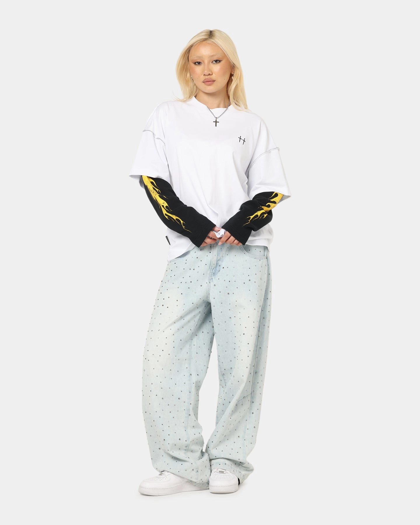 Saint Morta La Flame Long Sleeve T-Shirt White/Black Cozy Design Durable Color Retention