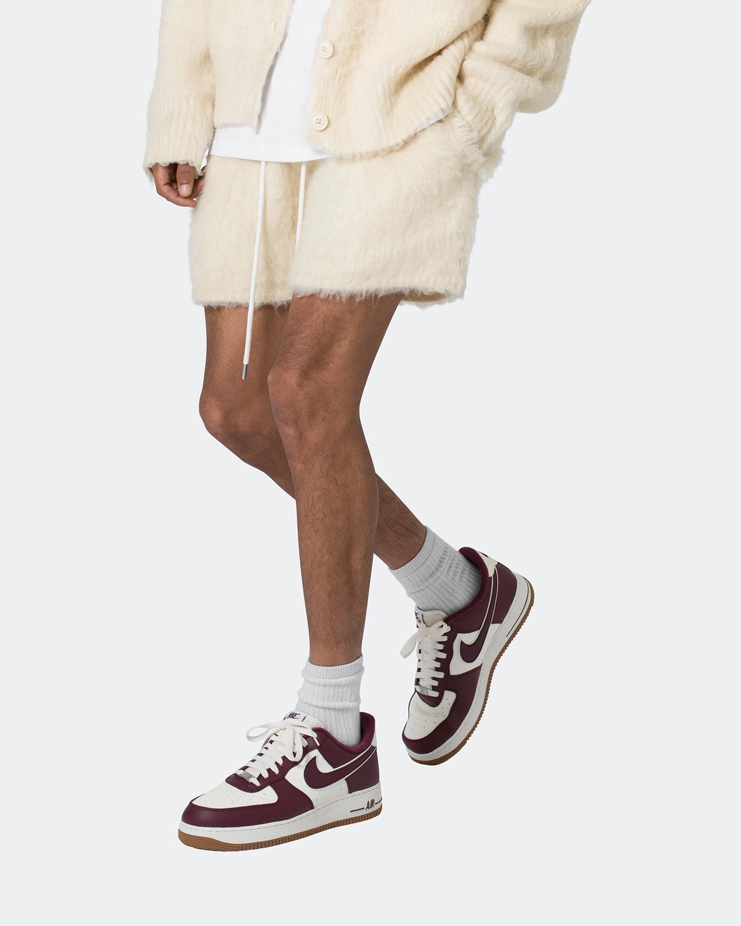 Warehouse Work plus-size choice MNML Fuzzy Sweat Shorts Off White