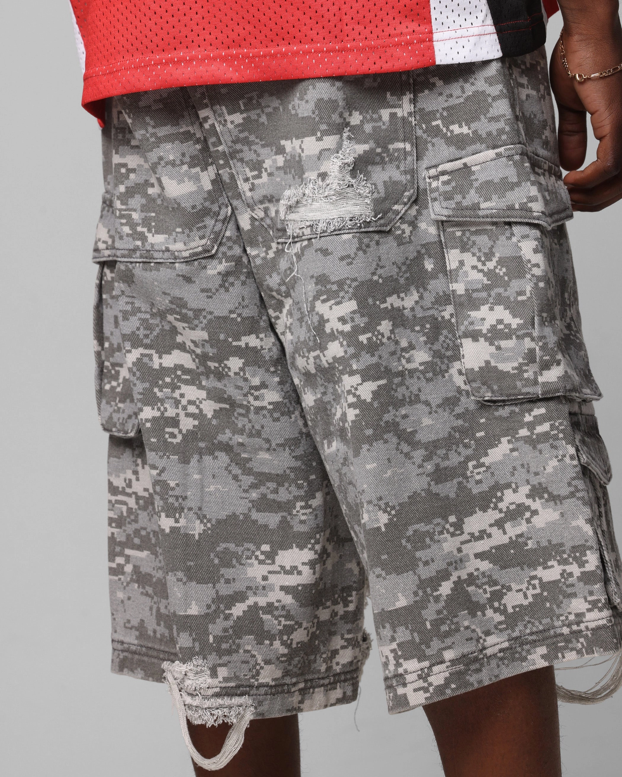Loiter Collateral Cargo Shorts Snow Camo Cargo shorts surfing gear