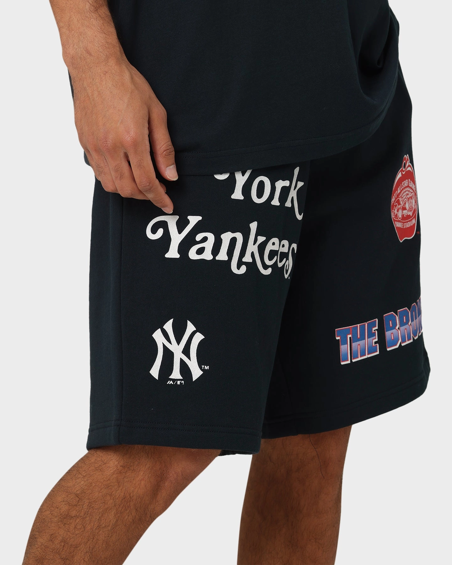 Majestic Athletic New York Yankees Puff Print Patch Fleece Shorts True Navy Summer Mood