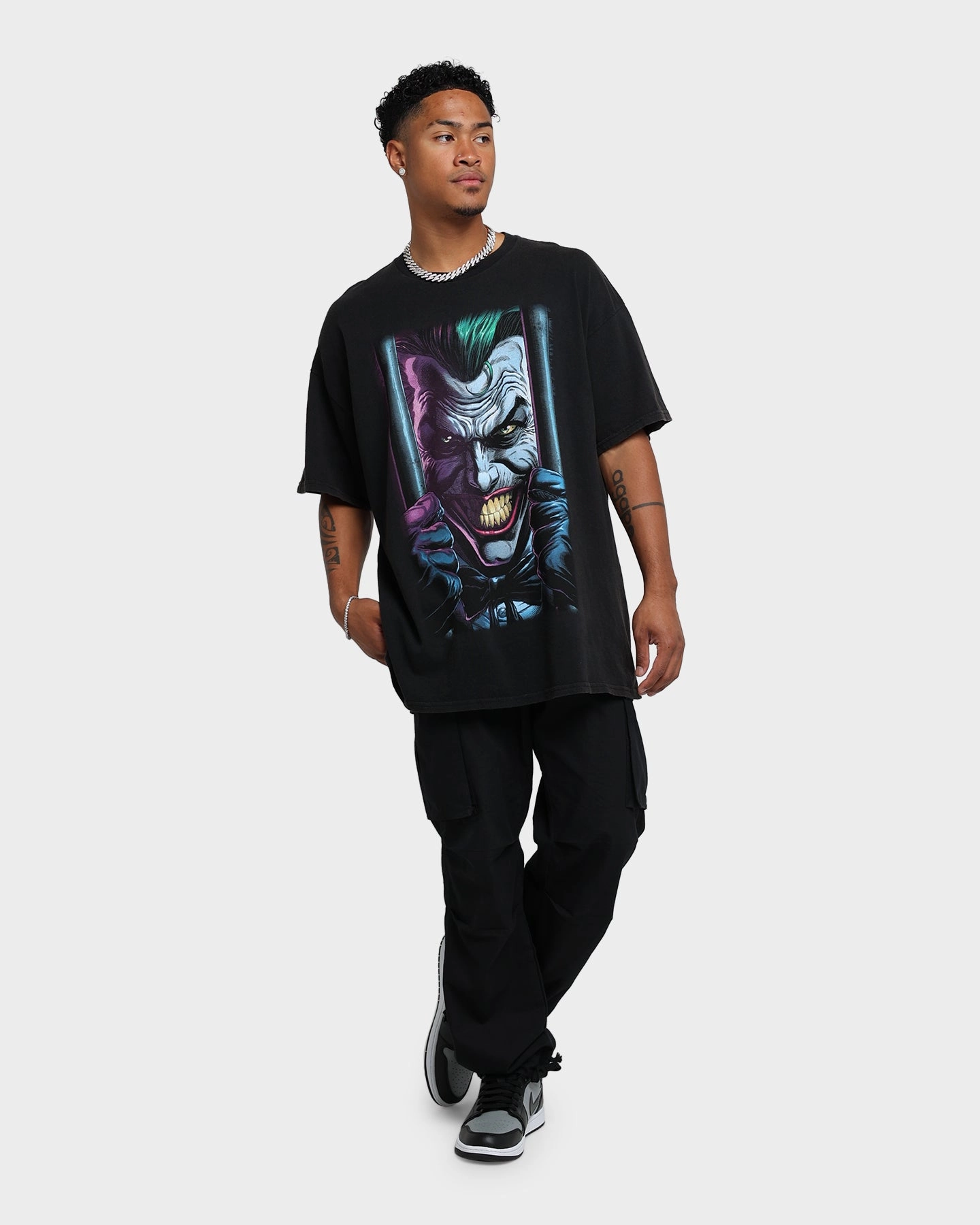 Goat Crew X Batman The Joker Vintage T-Shirt Black Wash Relaxing Day NonIronTechnology