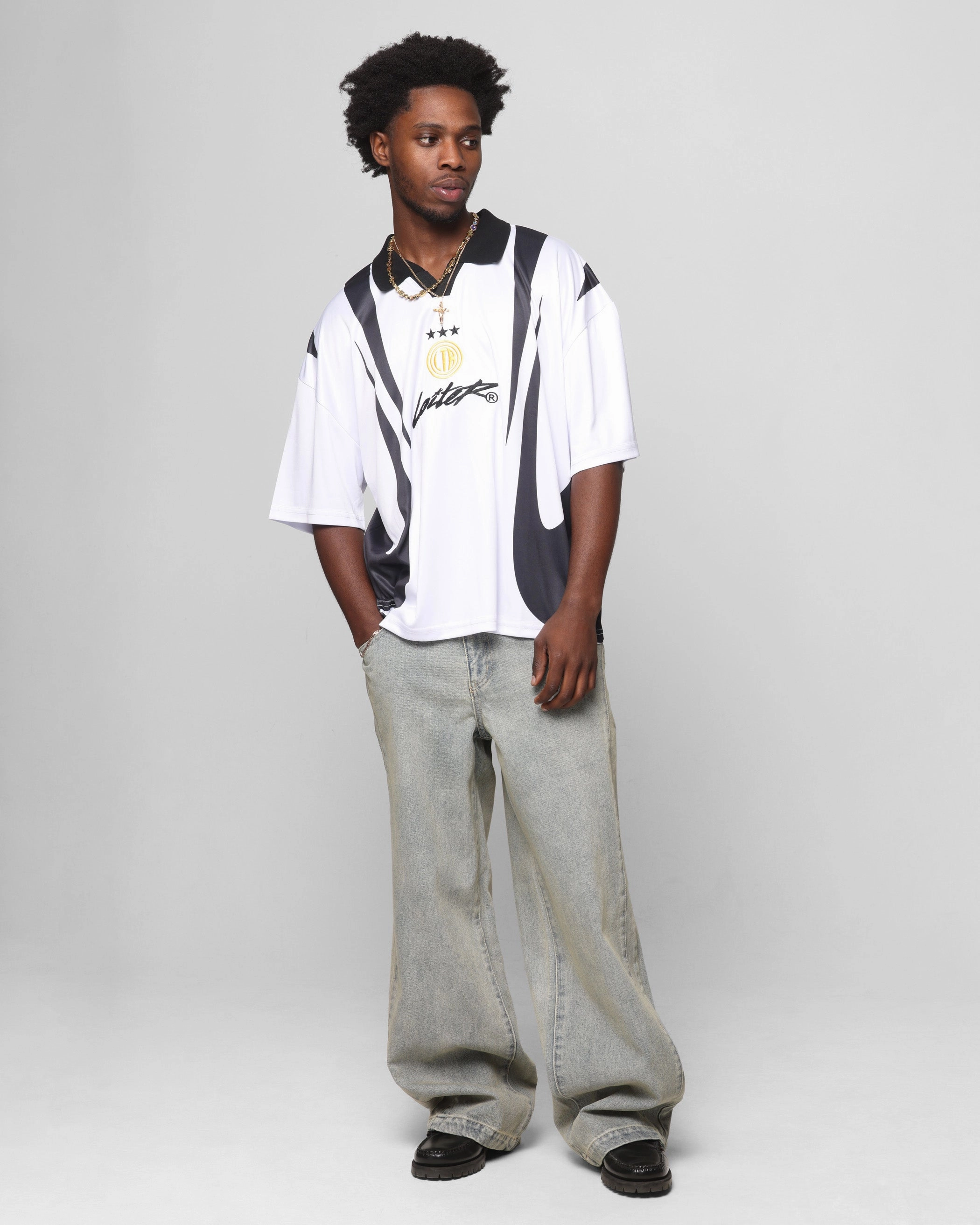 Yarn Dye Effect All-Day Wear Loiter United Football Jersey White/Black