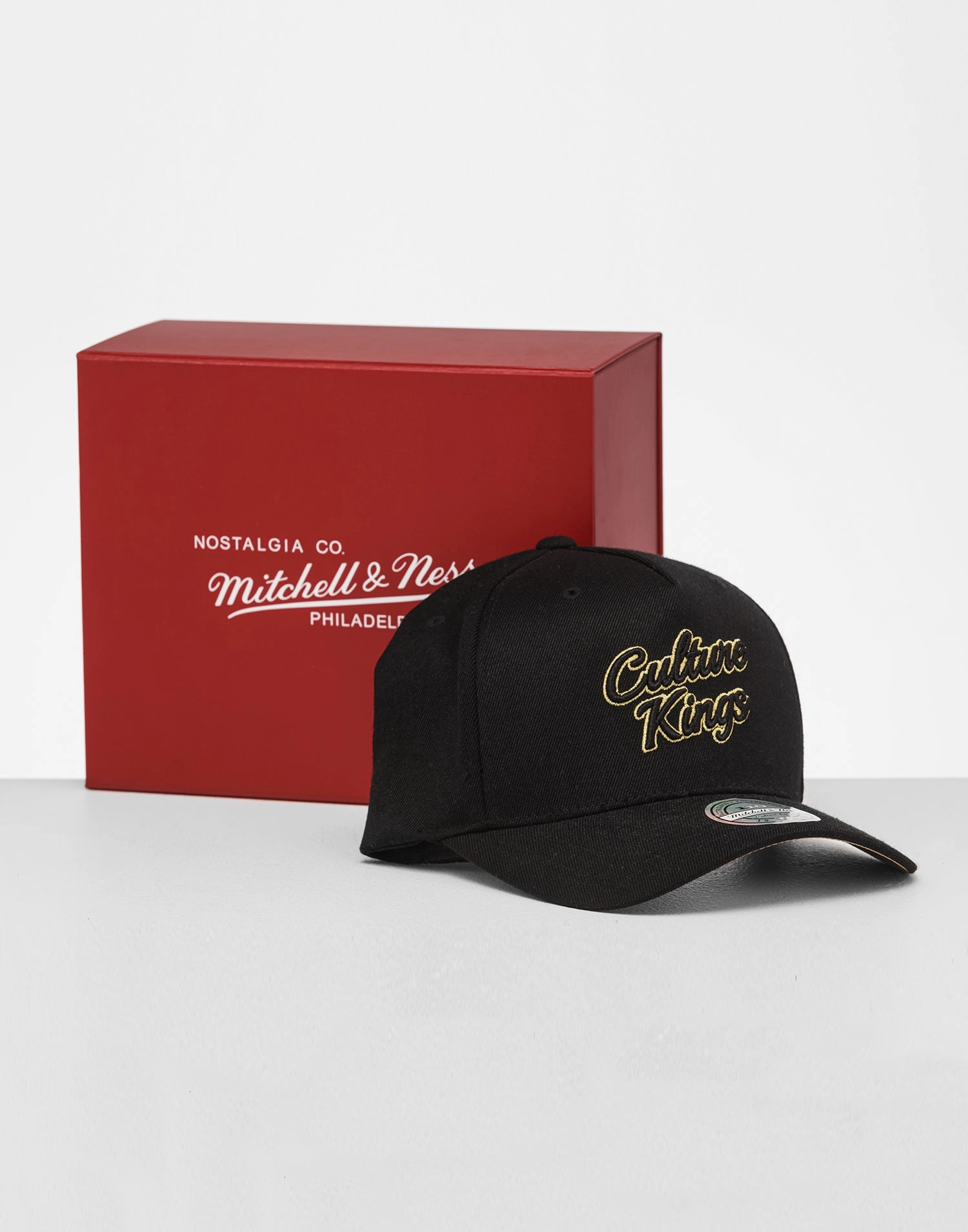 Outdoor Protection Ultra Thin Insulation CULTURE KINGS 10 YEAR ANNIVERSARY PACK BLACK/GOLD
