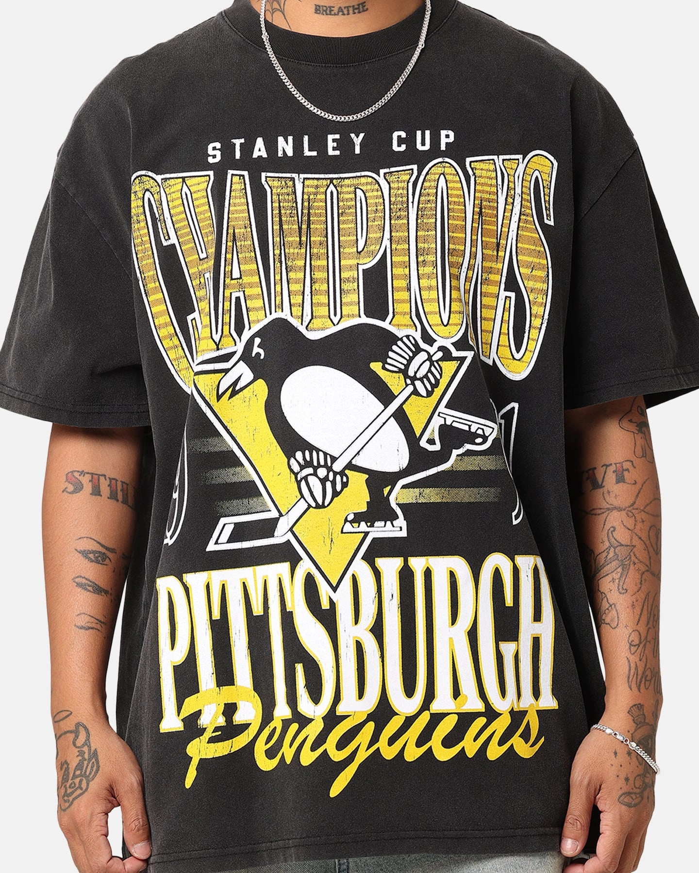 Culture Kings Pittsburgh Penguins 1991 Champ Heavy T-Shirt Vintage Black Comfortable Look Longline Hemline